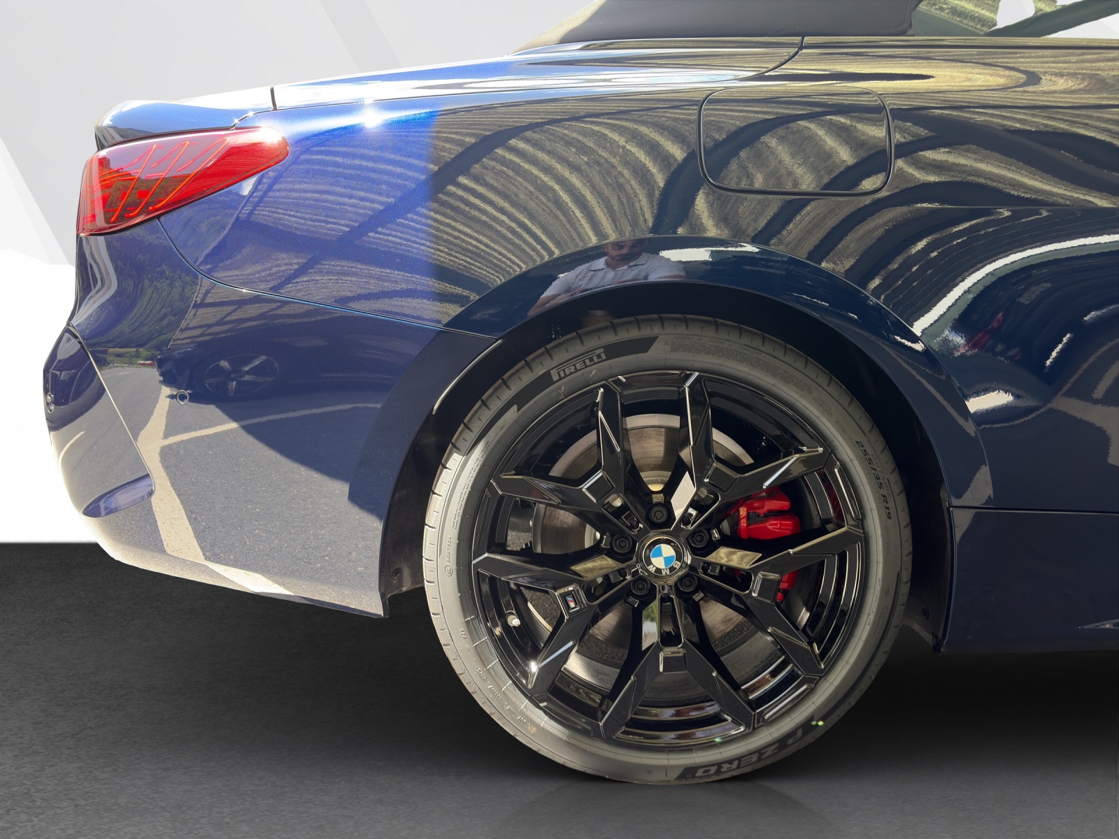 BMW 430i xDrive Cabrio-image-22