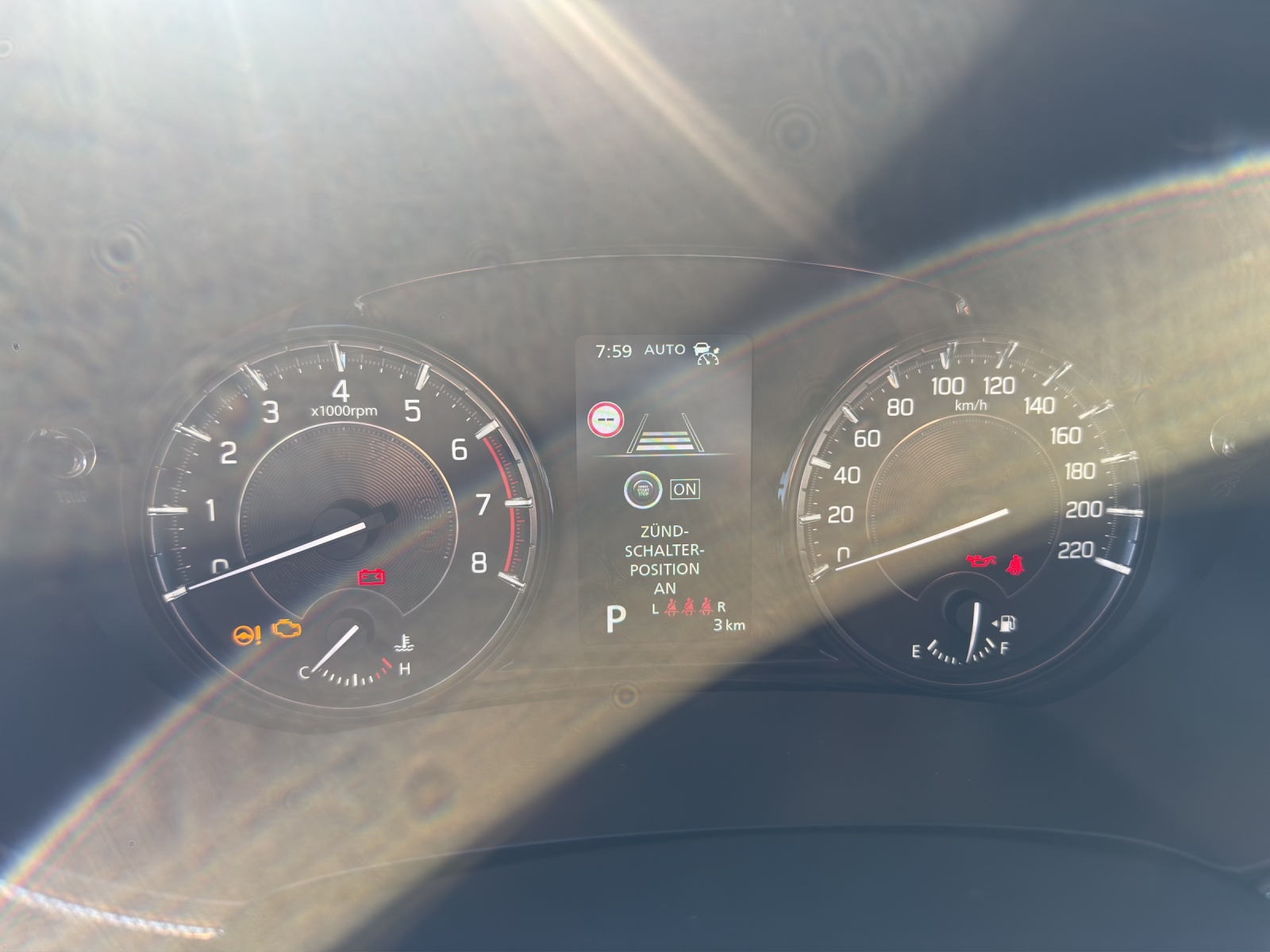 SUZUKI Vitara 1.4 Boosterjet Compact Top 4x4 Hybrid-image-9