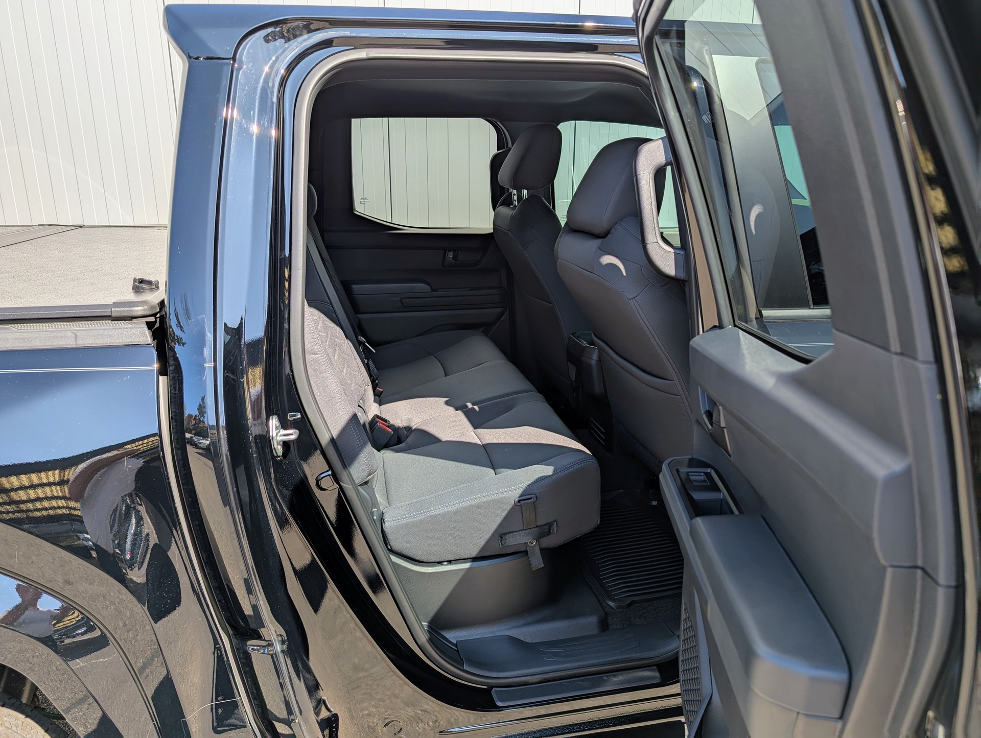 TOYOTA Tacoma Double Cab 4WD-image-13