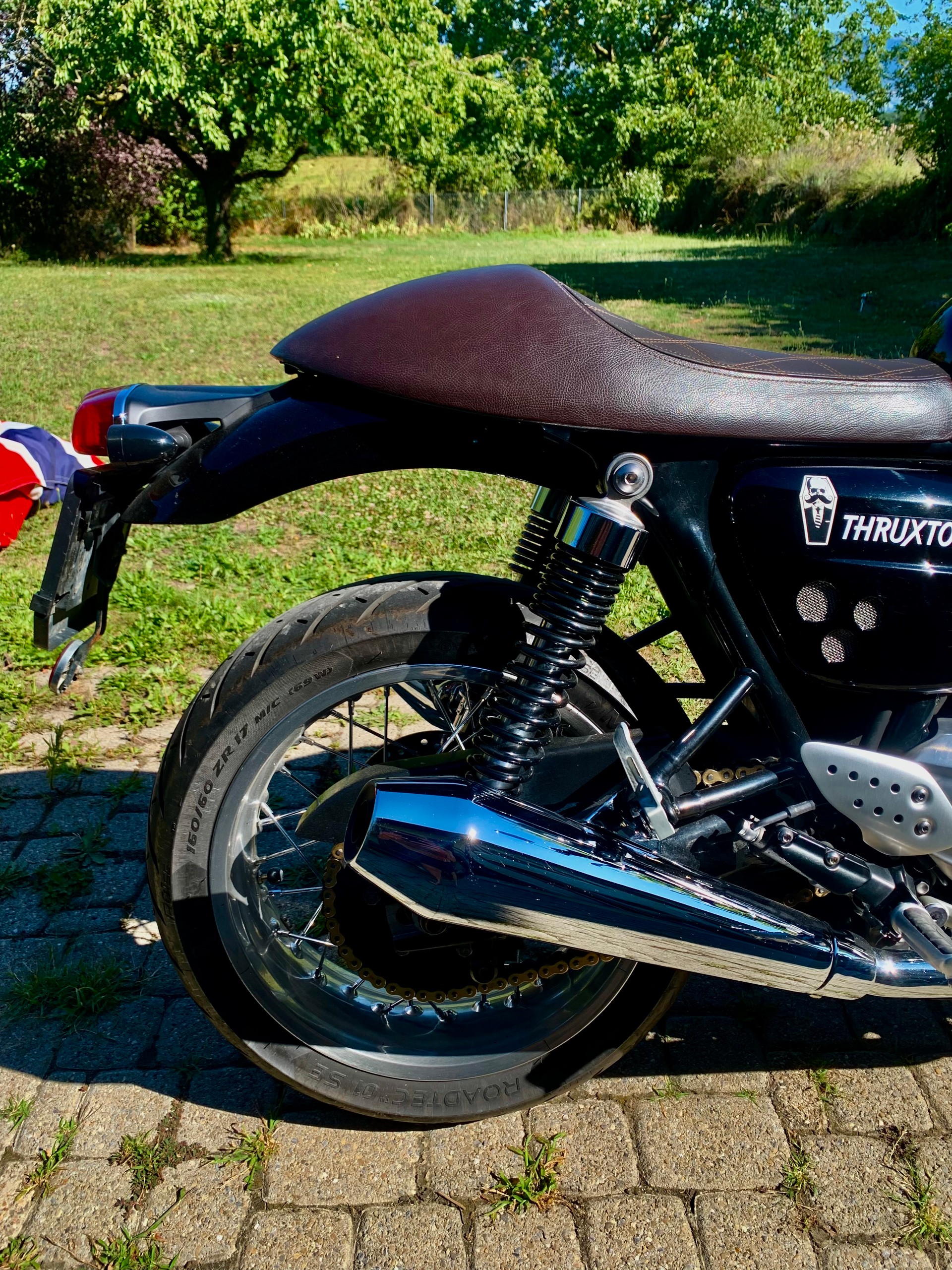 TRIUMPH Thruxton R 1200 i ABS-image-1