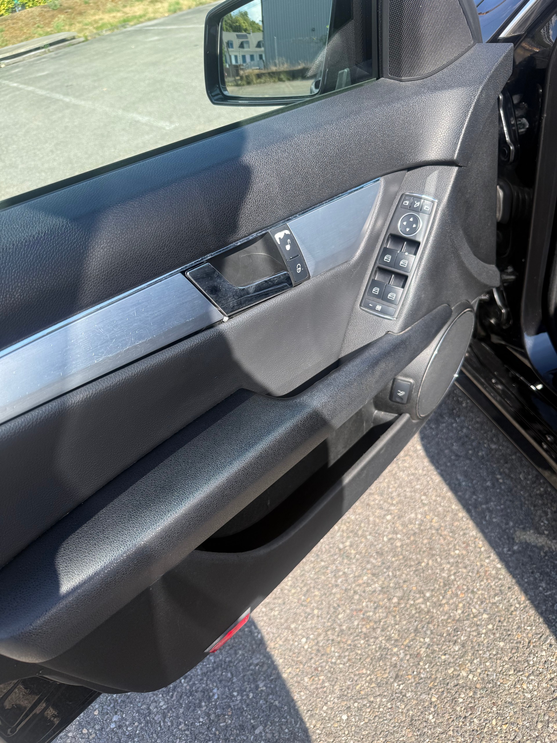 MERCEDES-BENZ C 250 CDI BlueEff. Avantgarde 4Matic 7G-Tronic-image-8