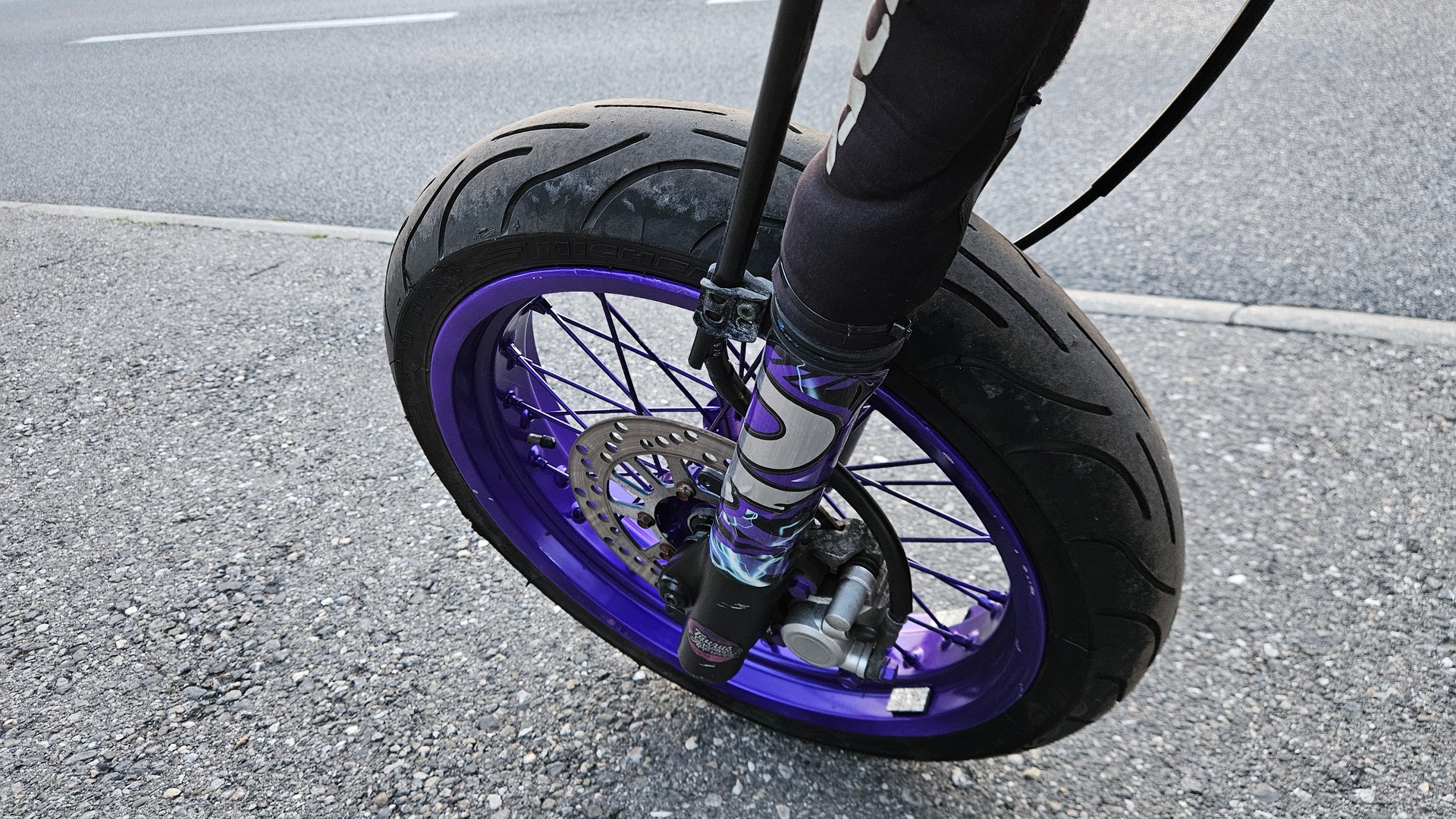 YAMAHA DT 125 R Supermotard-image-8