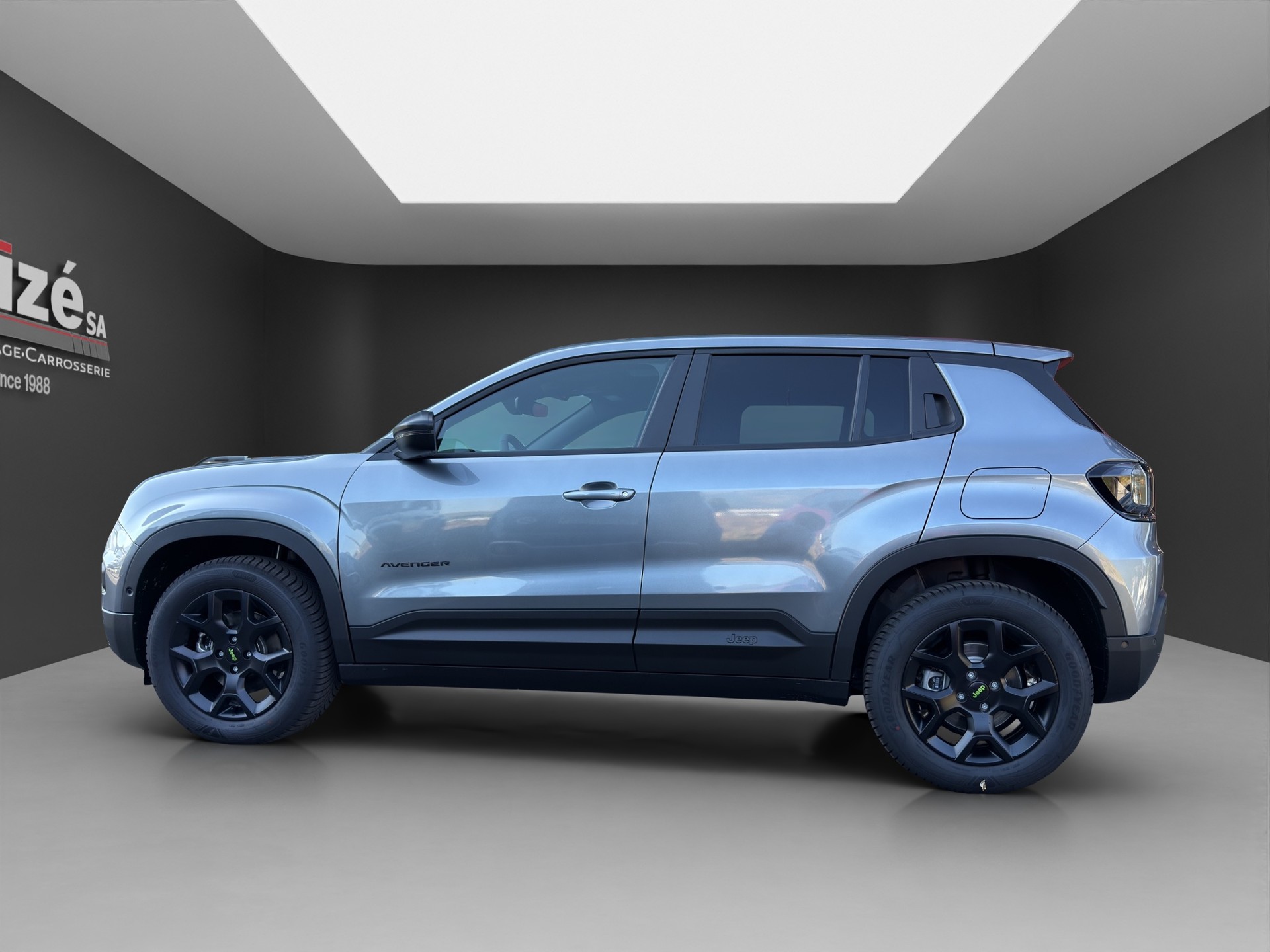 JEEP Avenger 1.2 Turbo MHEV Overland Leather 4xe-showroom-element-3