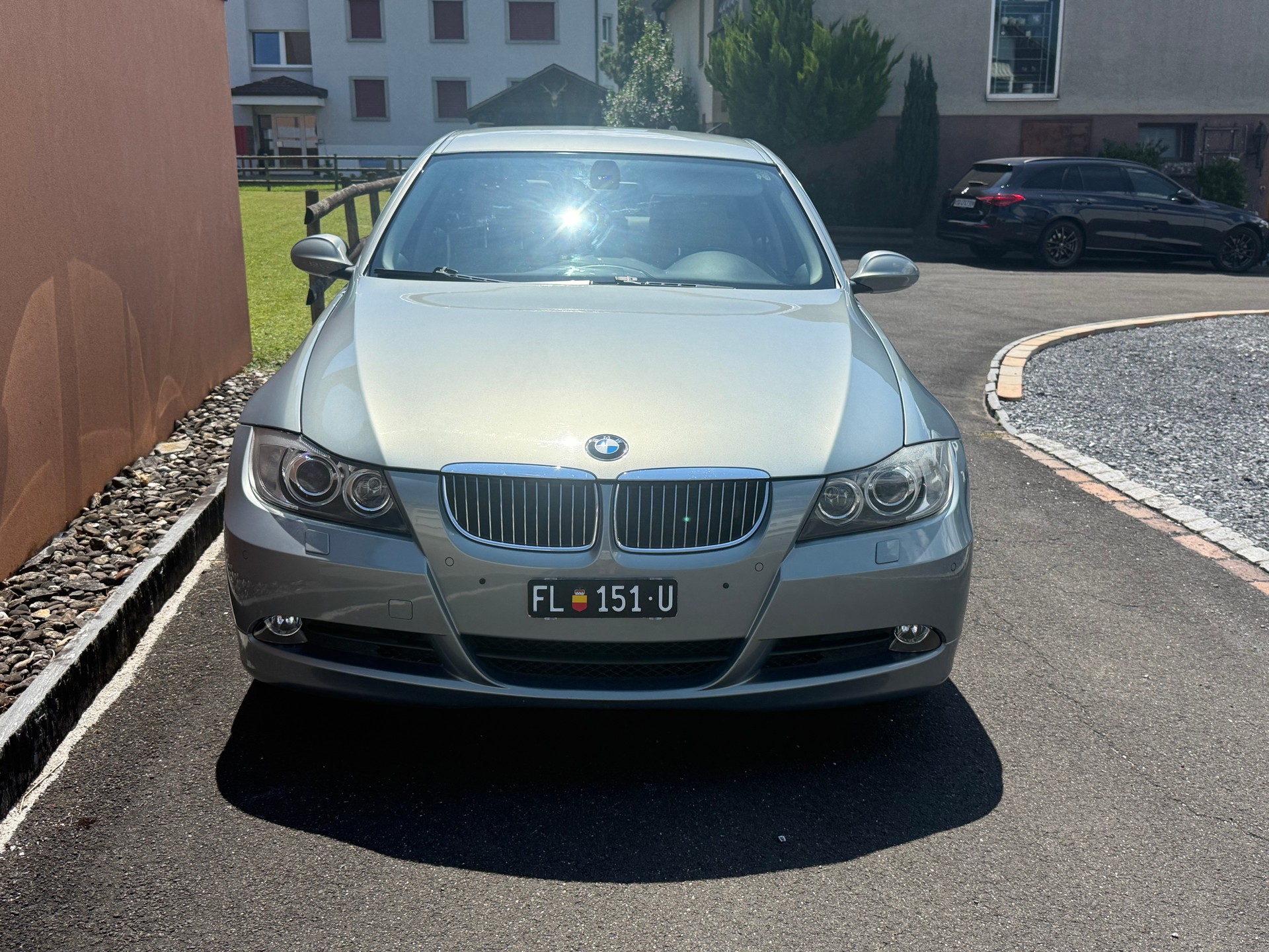 BMW 325i