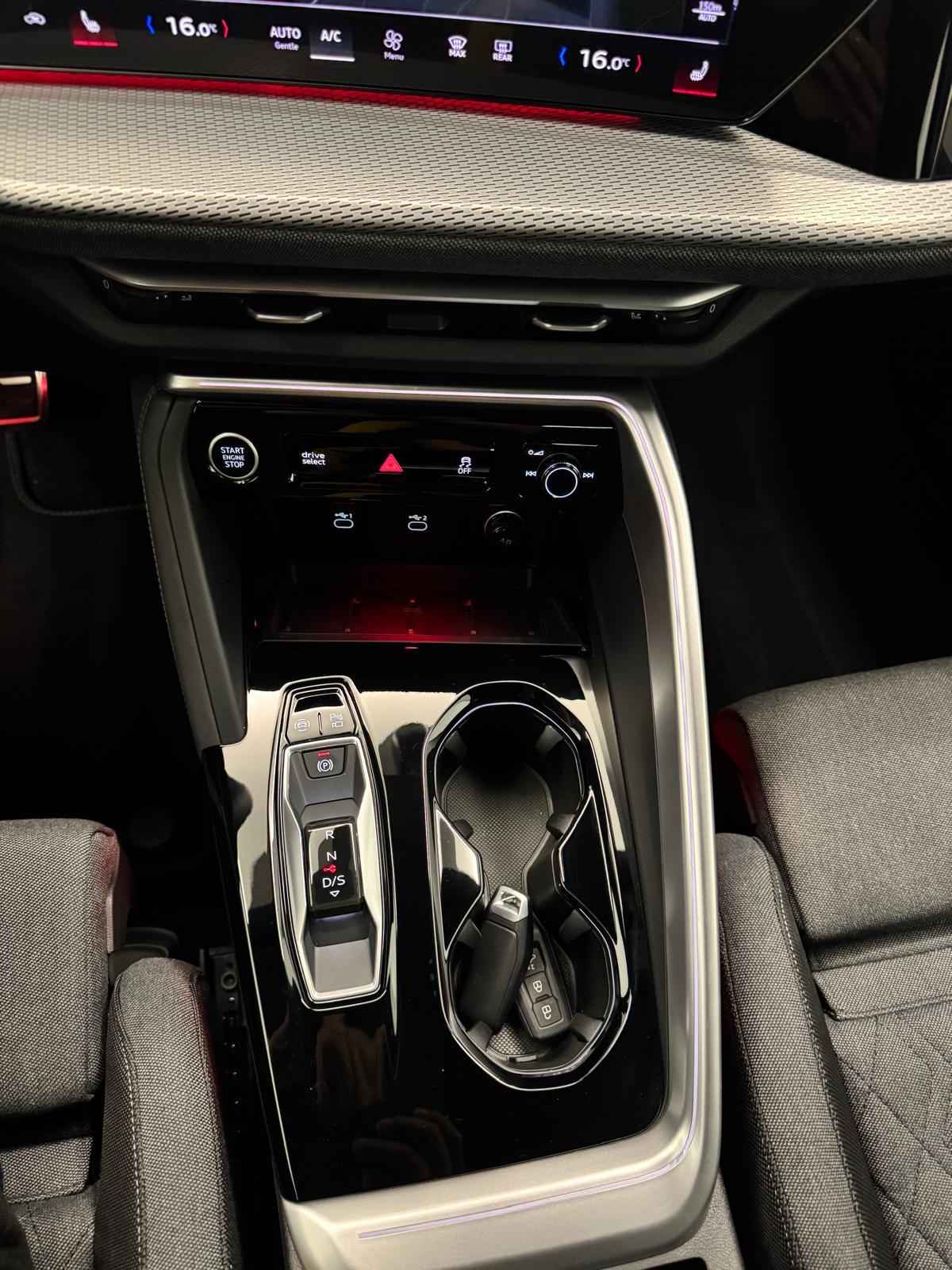 AUDI Q5 SUV 2.0 TDI quattro S-Tronic-image-23