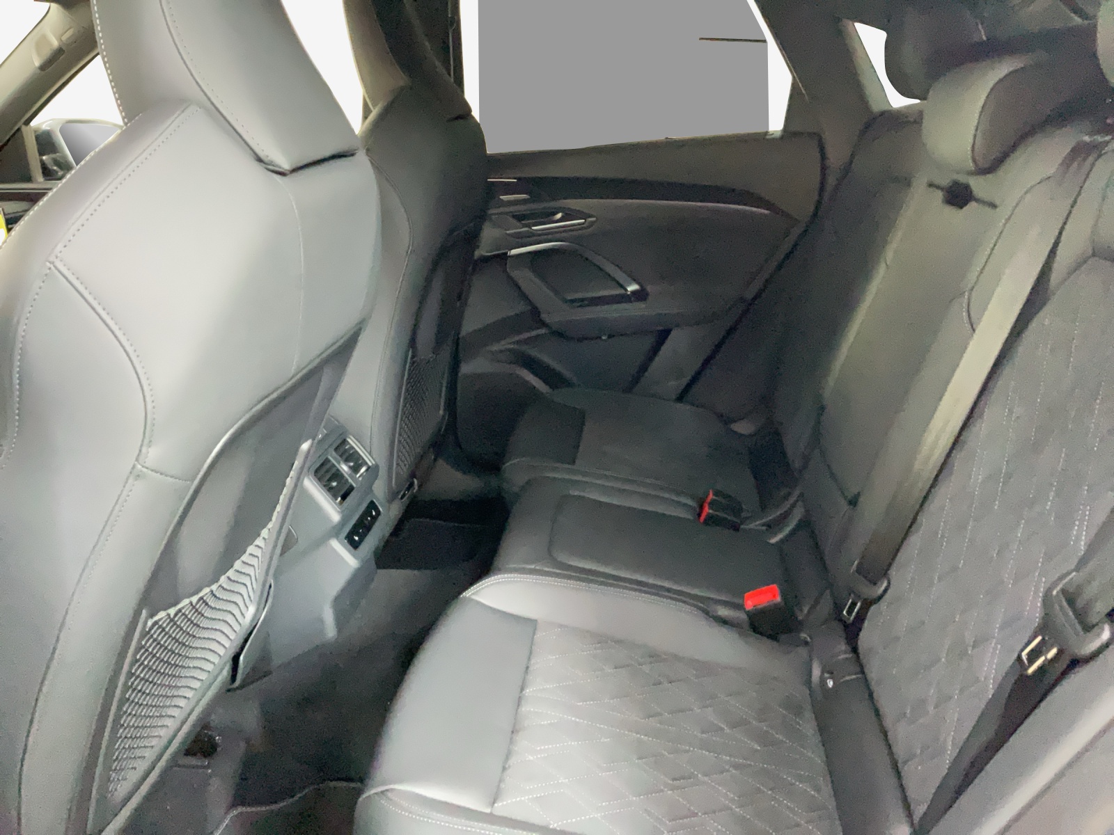 AUDI Q5 Sportback e-hybrid quattro 270 kW S-tronic-image-11