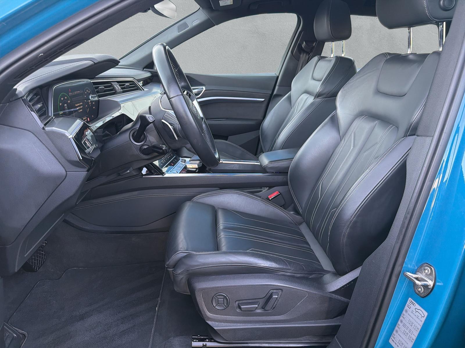 AUDI e-tron 55 Advanced quattro (CH)-image-12