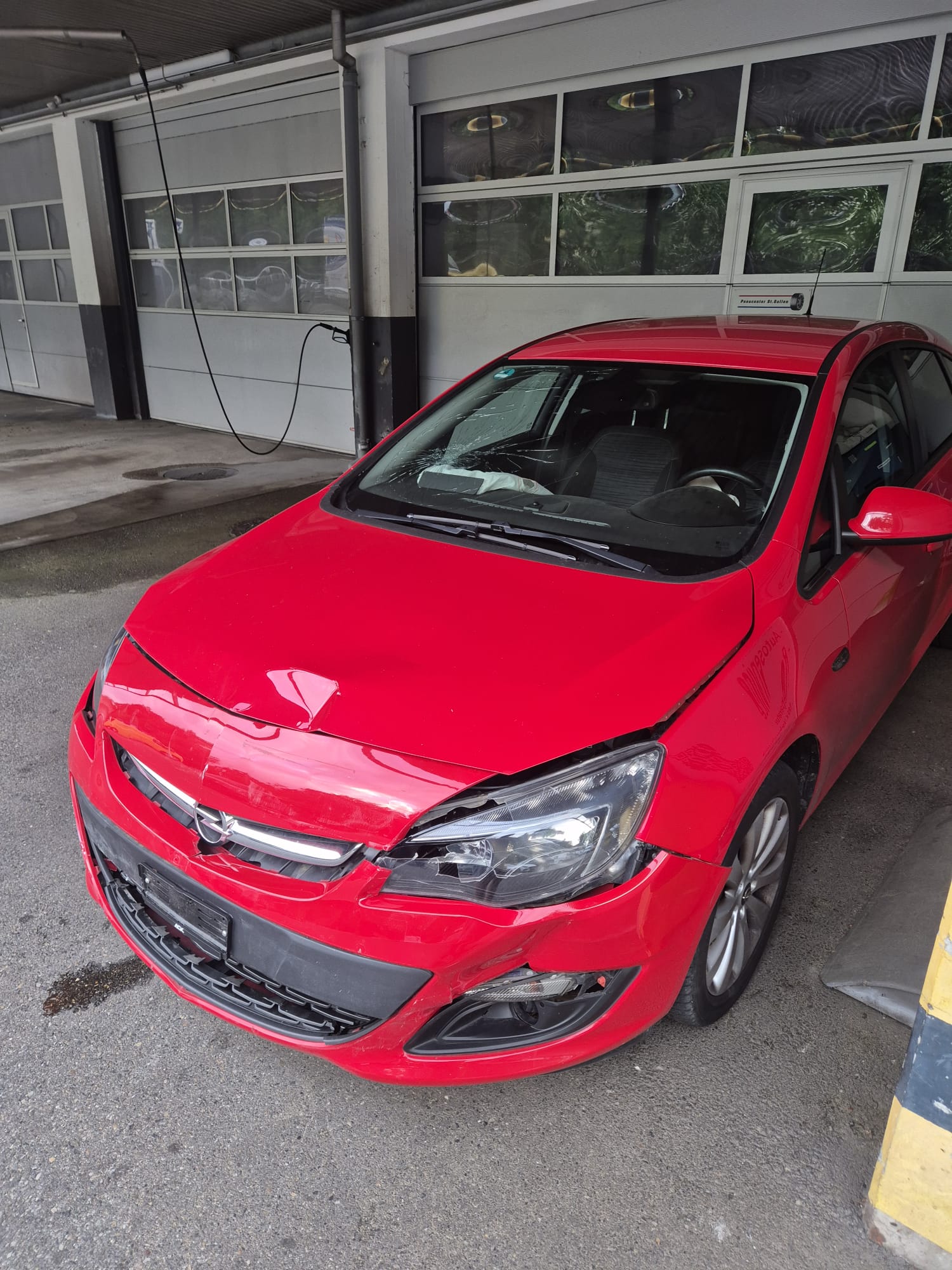 OPEL Astra 1.4i 16V Turbo Sport-showroom-element-1