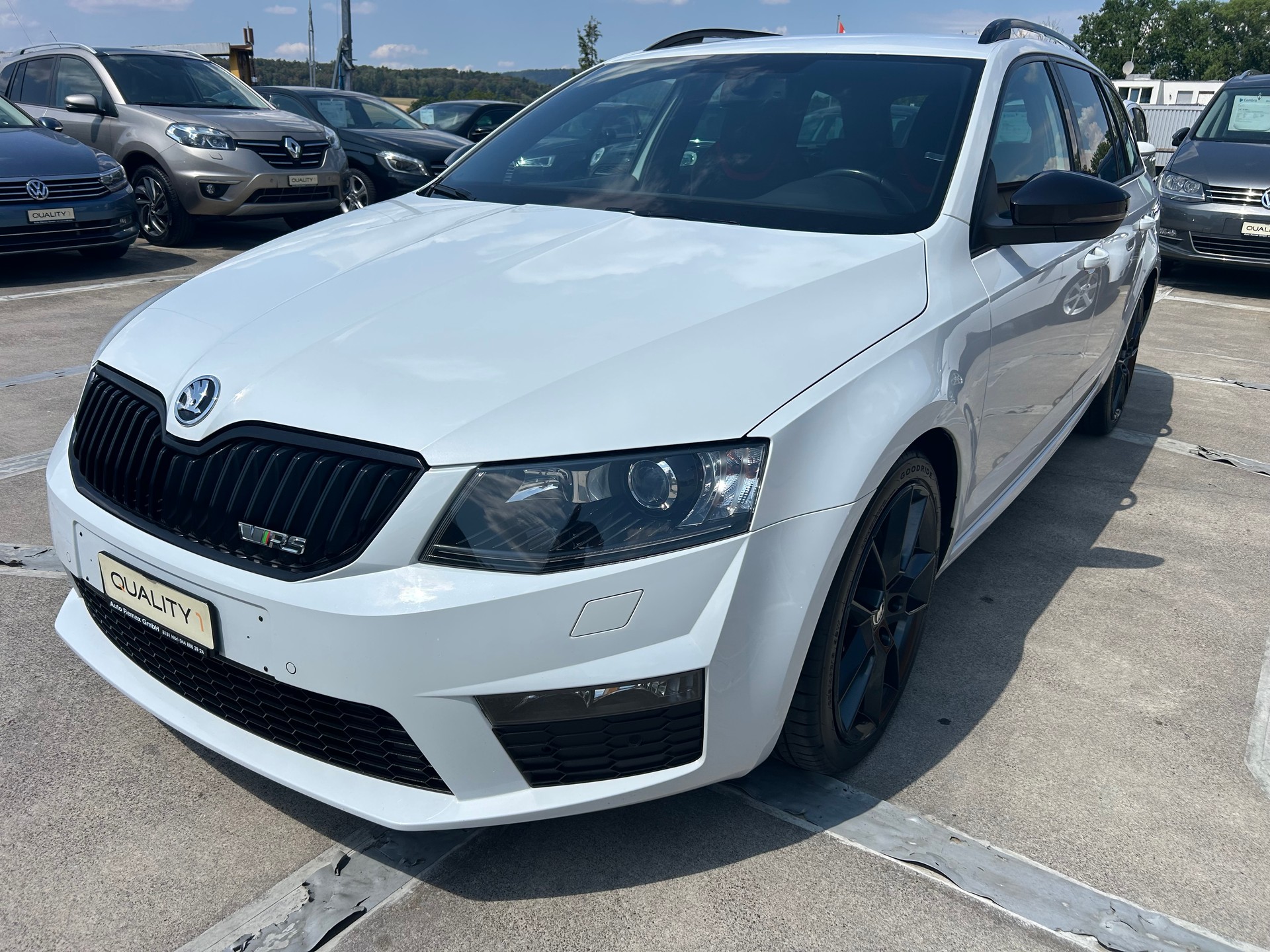 SKODA Octavia Combi 2.0 TSI RS DSG