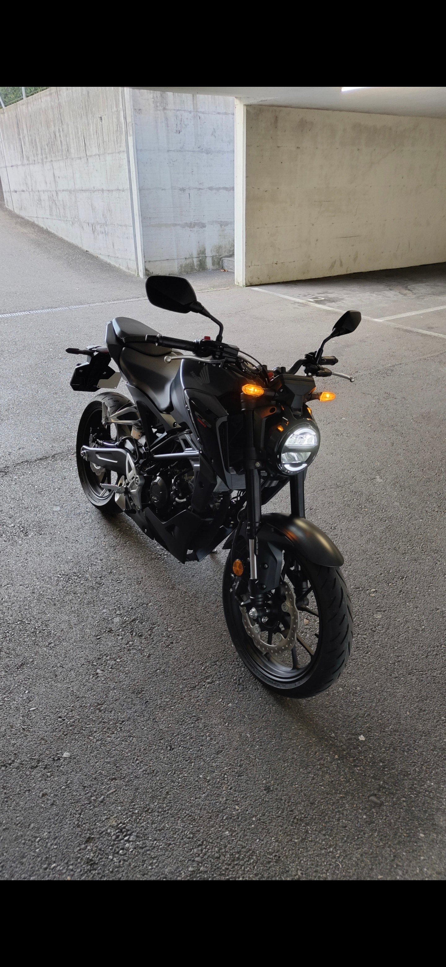HONDA CB 125 R-image-2