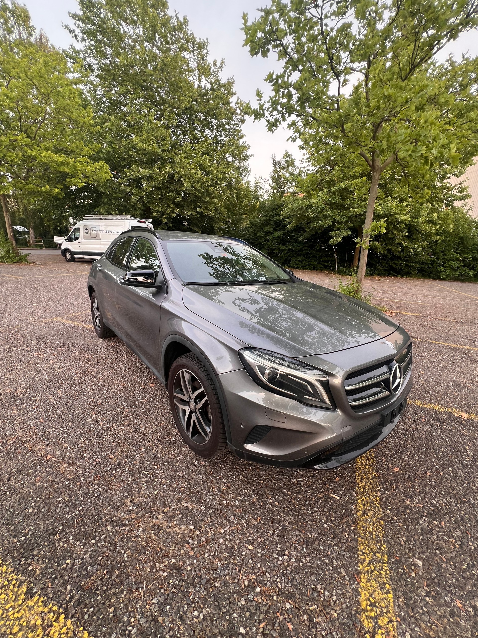 MERCEDES-BENZ GLA 200 CDI AMG Line 4Matic 7G-DCT-showroom-element-1