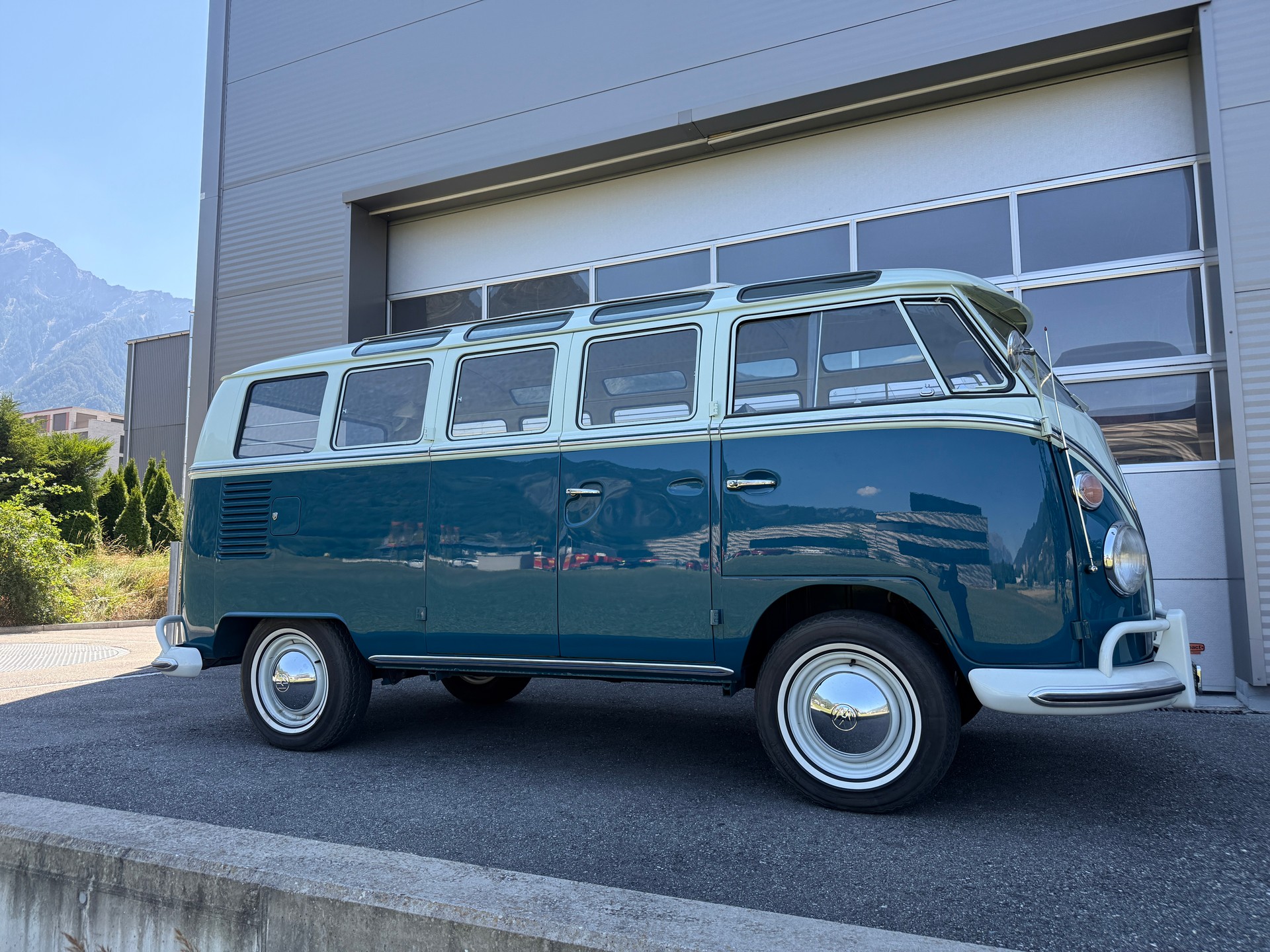 VW Samba Bus