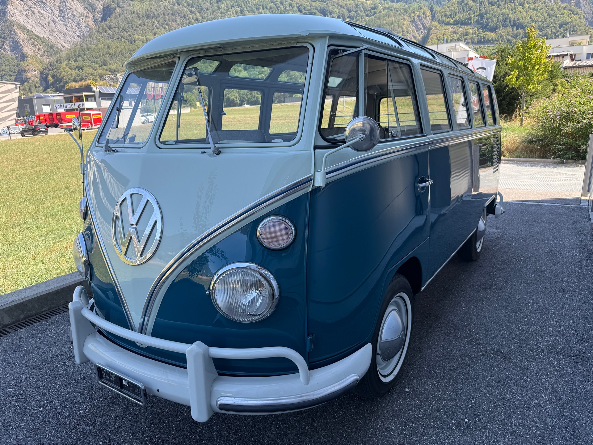 VW Samba Bus-image-2