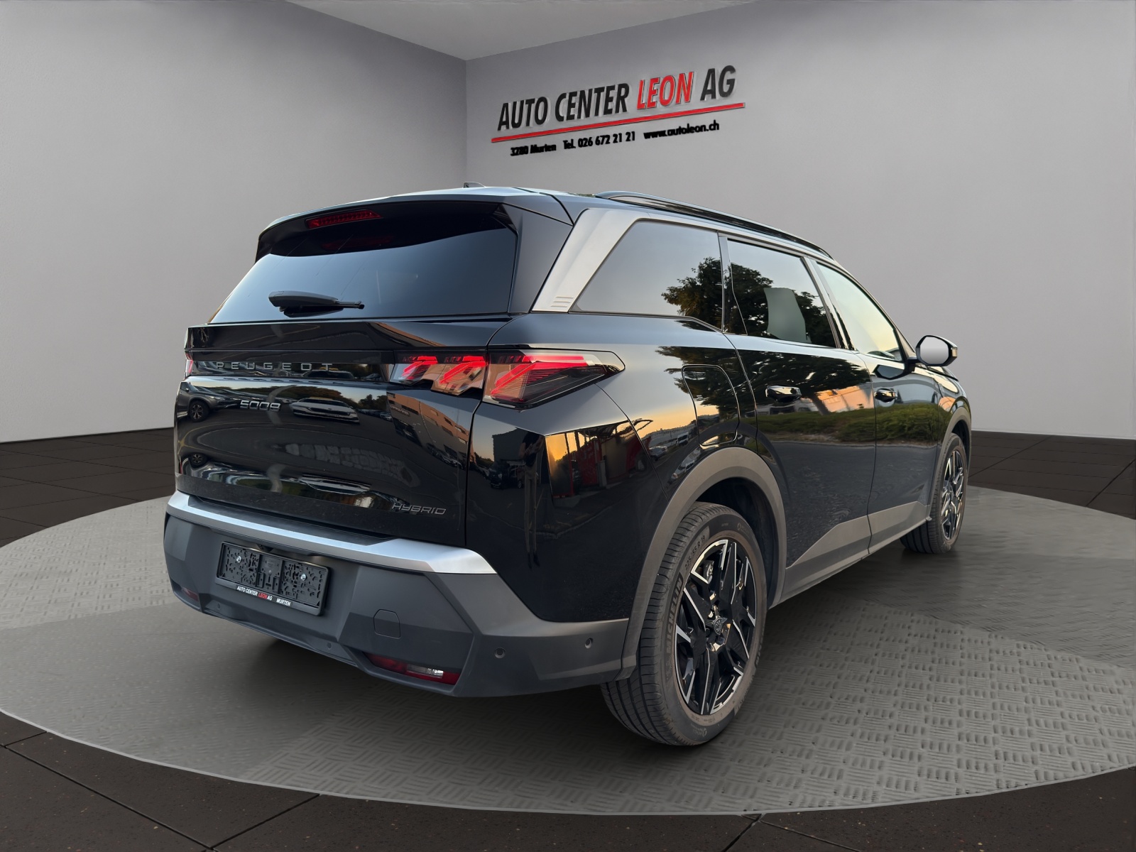 PEUGEOT 5008 145 Hybrid e-DCS6 GT-image-5