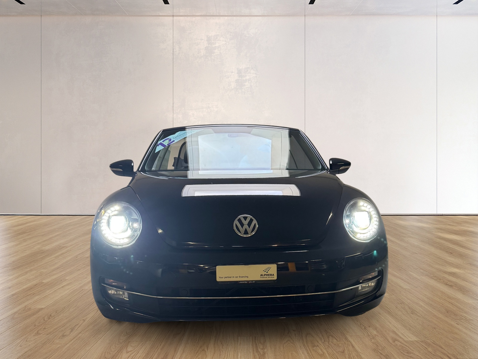 VW Beetle Cabrio 1.4 TSI Sport DSG-showroom-element-3