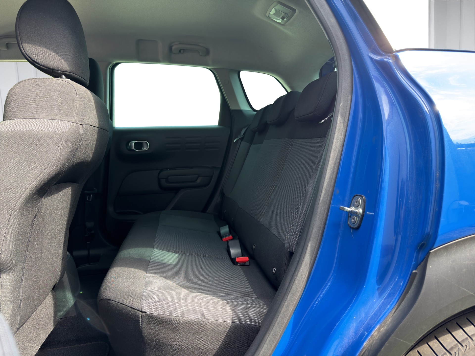 CITROEN C3 Aircross 1.2i PureTech Swiss Edition-image-13