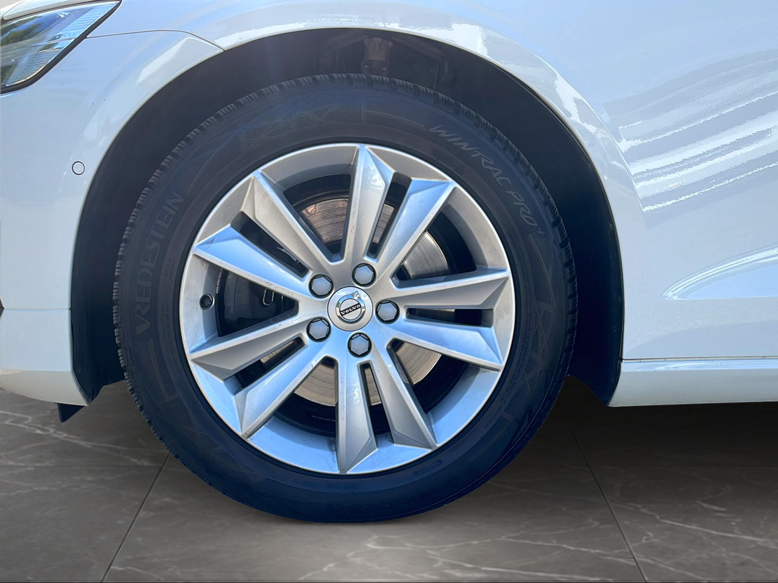 VOLVO V60 B4 Diesel Mild Hybrid Core Geartronic-image-8