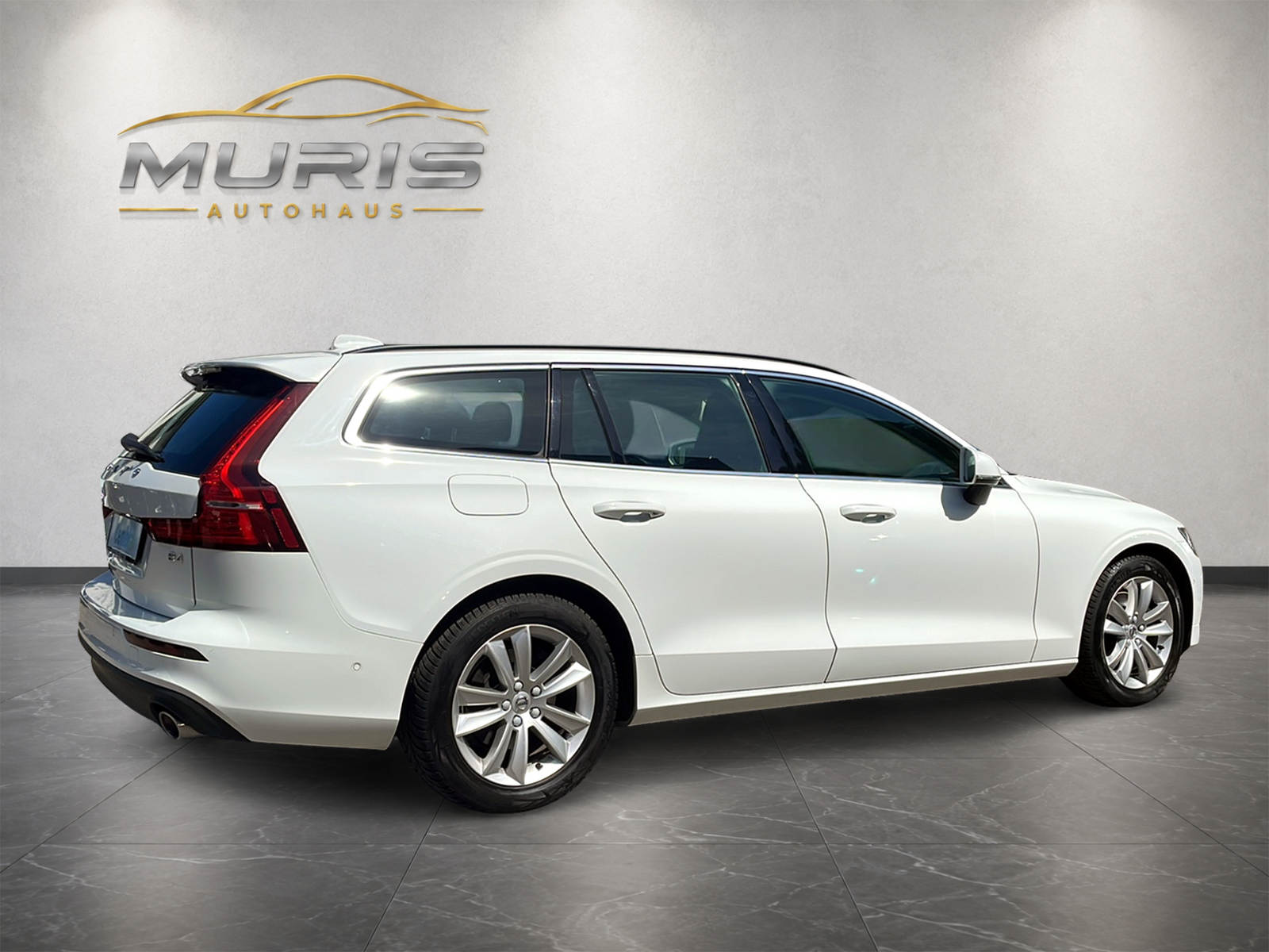 VOLVO V60 B4 Diesel Mild Hybrid Core Geartronic-image-4
