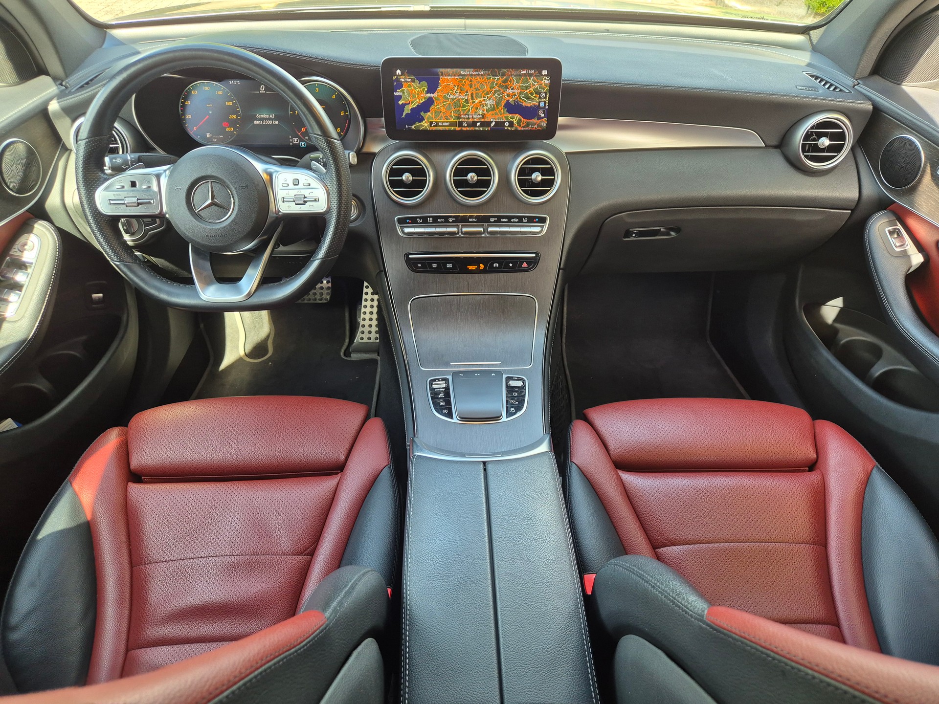 MERCEDES-BENZ GLC Coupé 300 d AMG Line 4Matic 9G-Tronic-image-15