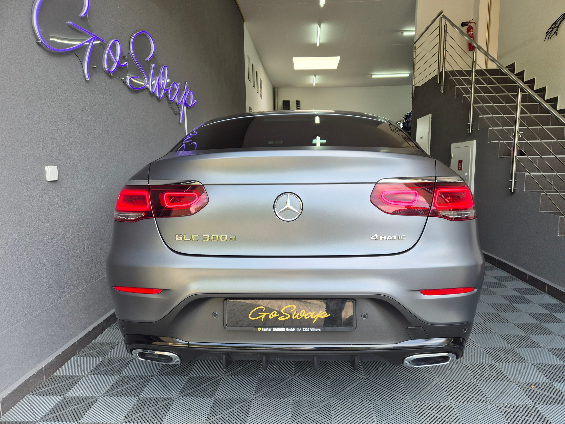 MERCEDES-BENZ GLC Coupé 300 d AMG Line 4Matic 9G-Tronic-image-5
