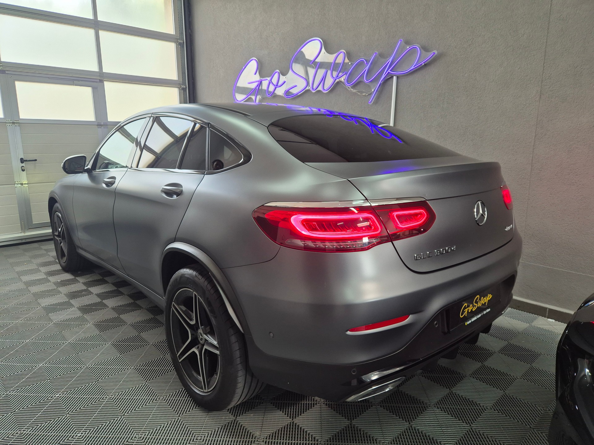 MERCEDES-BENZ GLC Coupé 300 d AMG Line 4Matic 9G-Tronic-showroom-element-1