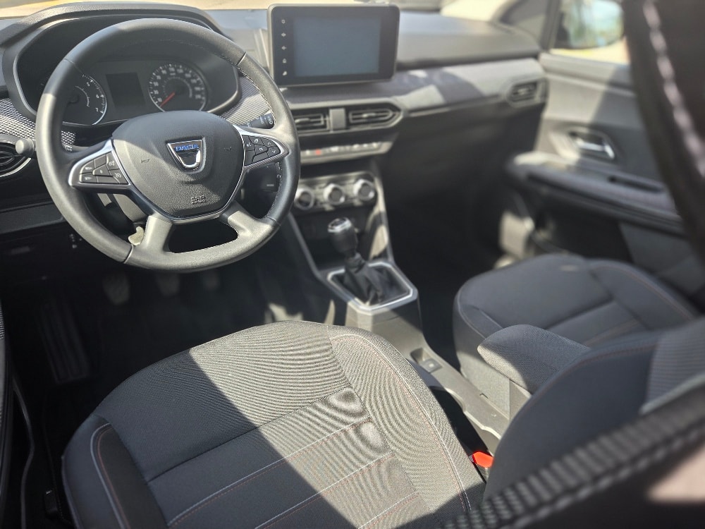DACIA Jogger TCe 110 Extreme-image-5