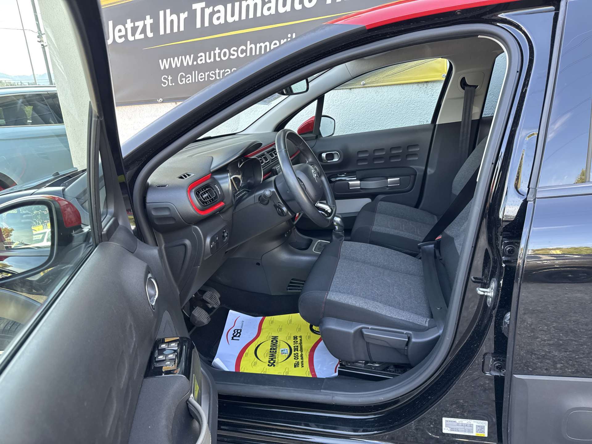 CITROEN C3 1.2i PureTech Shine Top-Preis-image-6