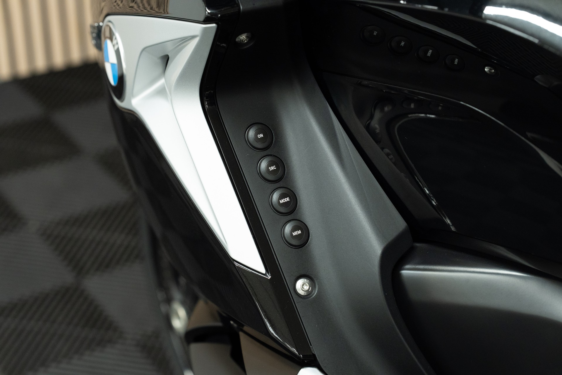 BMW K 1600 GT-image-4