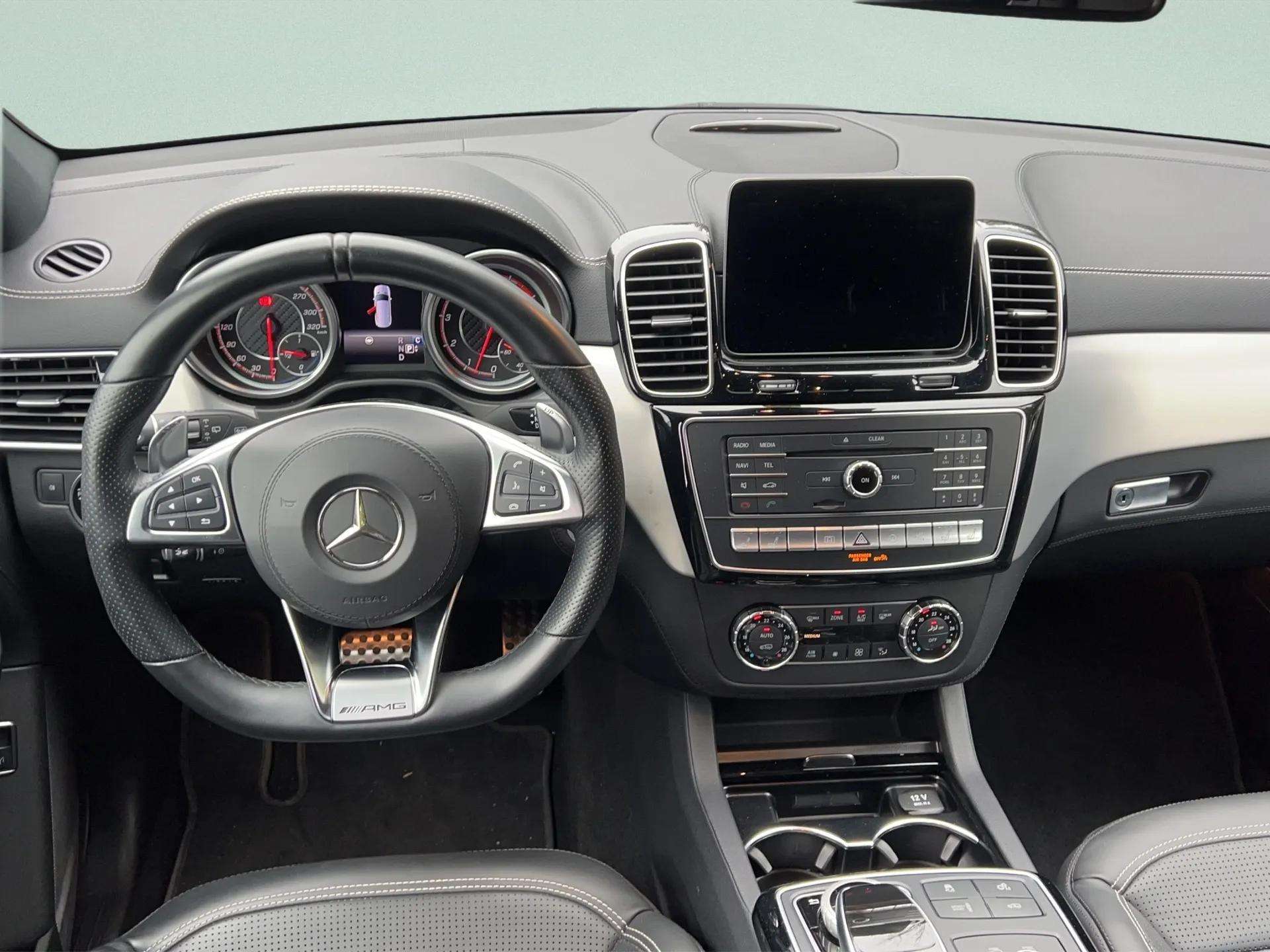 MERCEDES-BENZ GLS 63 AMG 4Matic Speedshift Plus 7G-Tronic-image-9