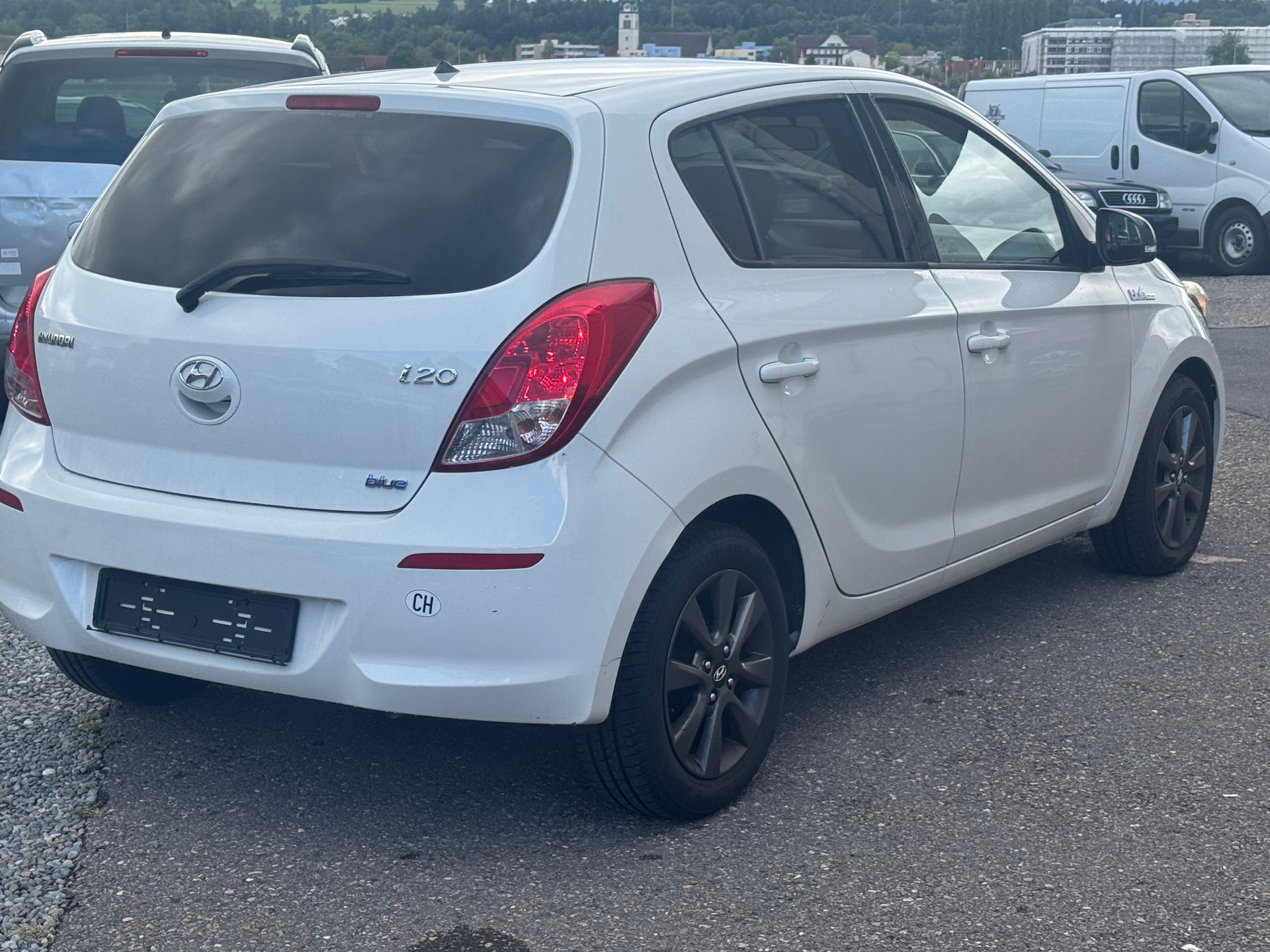 HYUNDAI i20 1.2 Comfort-image-3