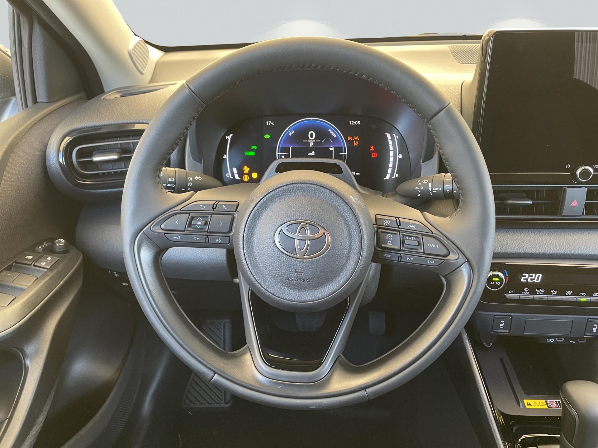 TOYOTA Yaris 1.5 VVT-i HSD Trend-image-10