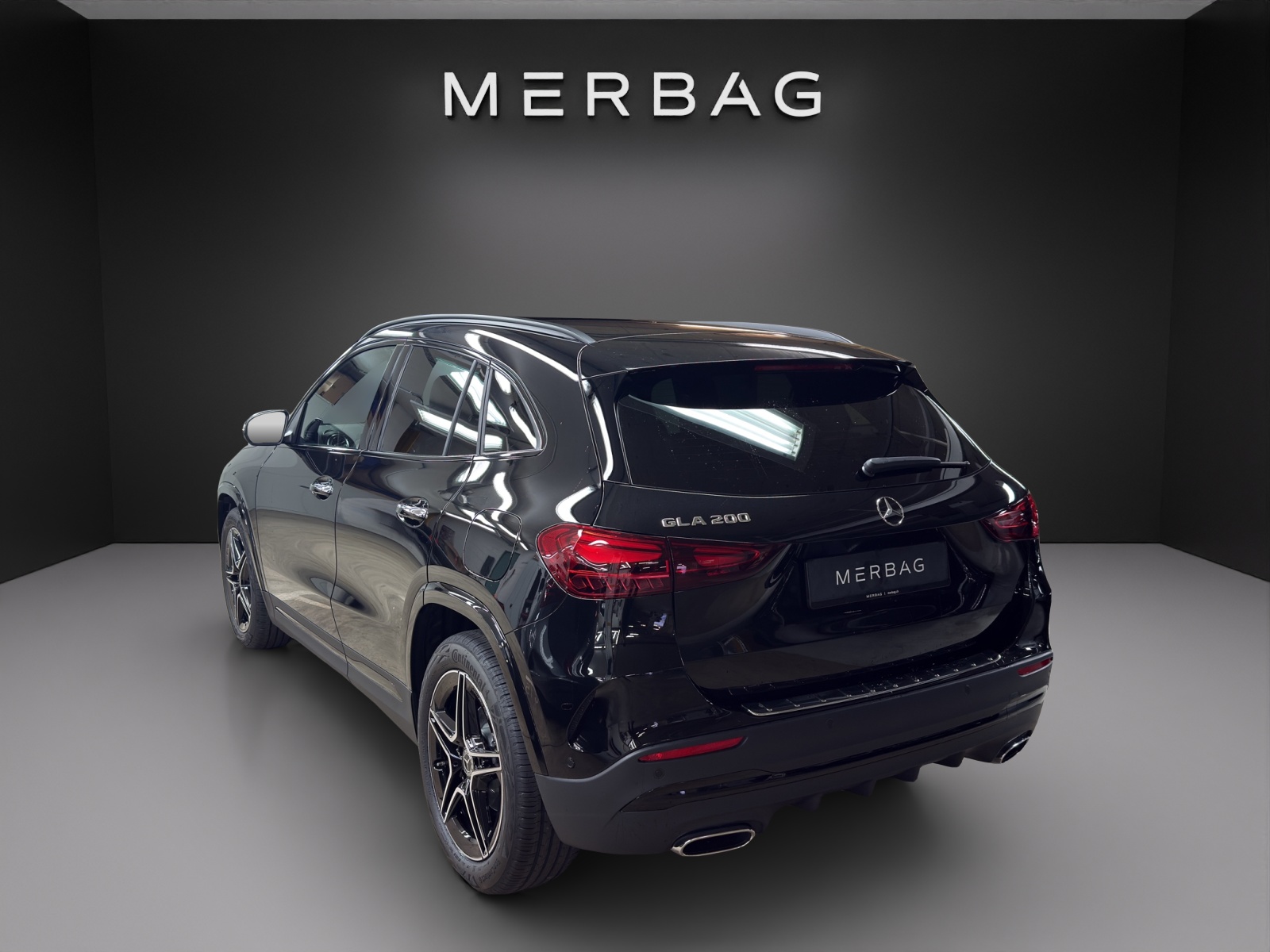 MERCEDES-BENZ GLA 200 Night Star-image-2