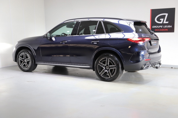 MERCEDES-BENZ GLC 300 e 4M 9G-Tronic-showroom-element-2