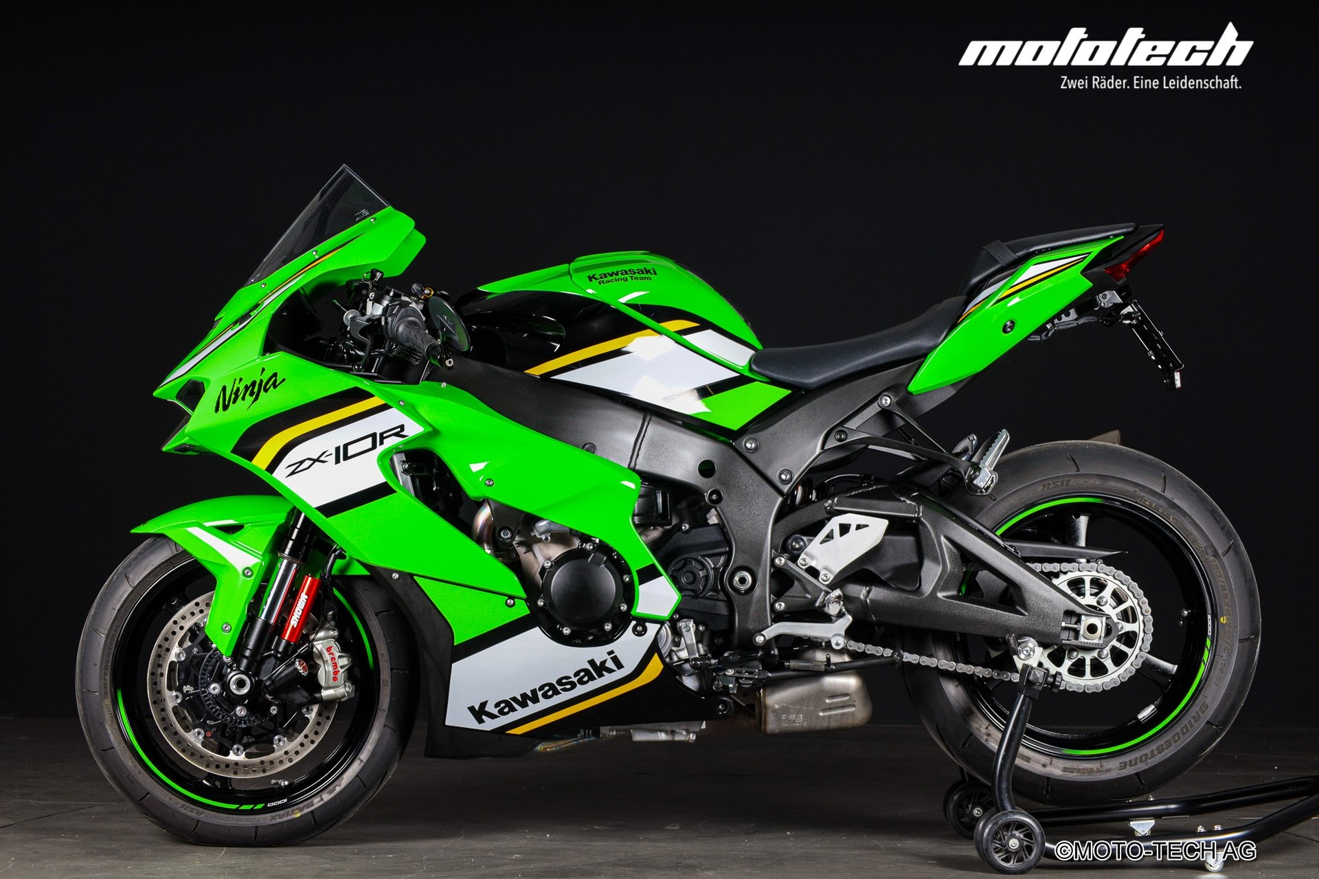 KAWASAKI Ninja ZX-10R AKRAPOVIC-image-4