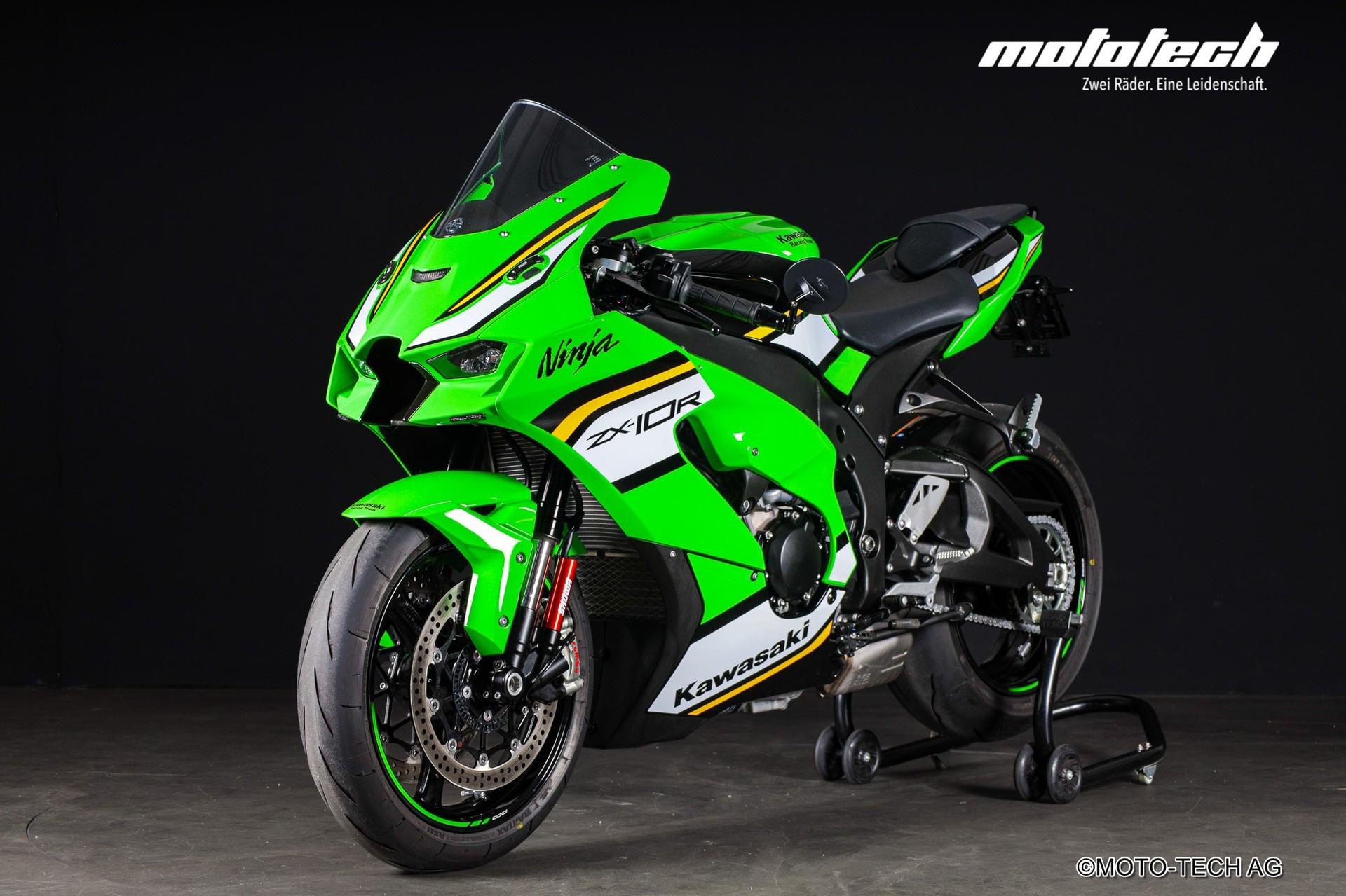 KAWASAKI Ninja ZX-10R AKRAPOVIC-image-5