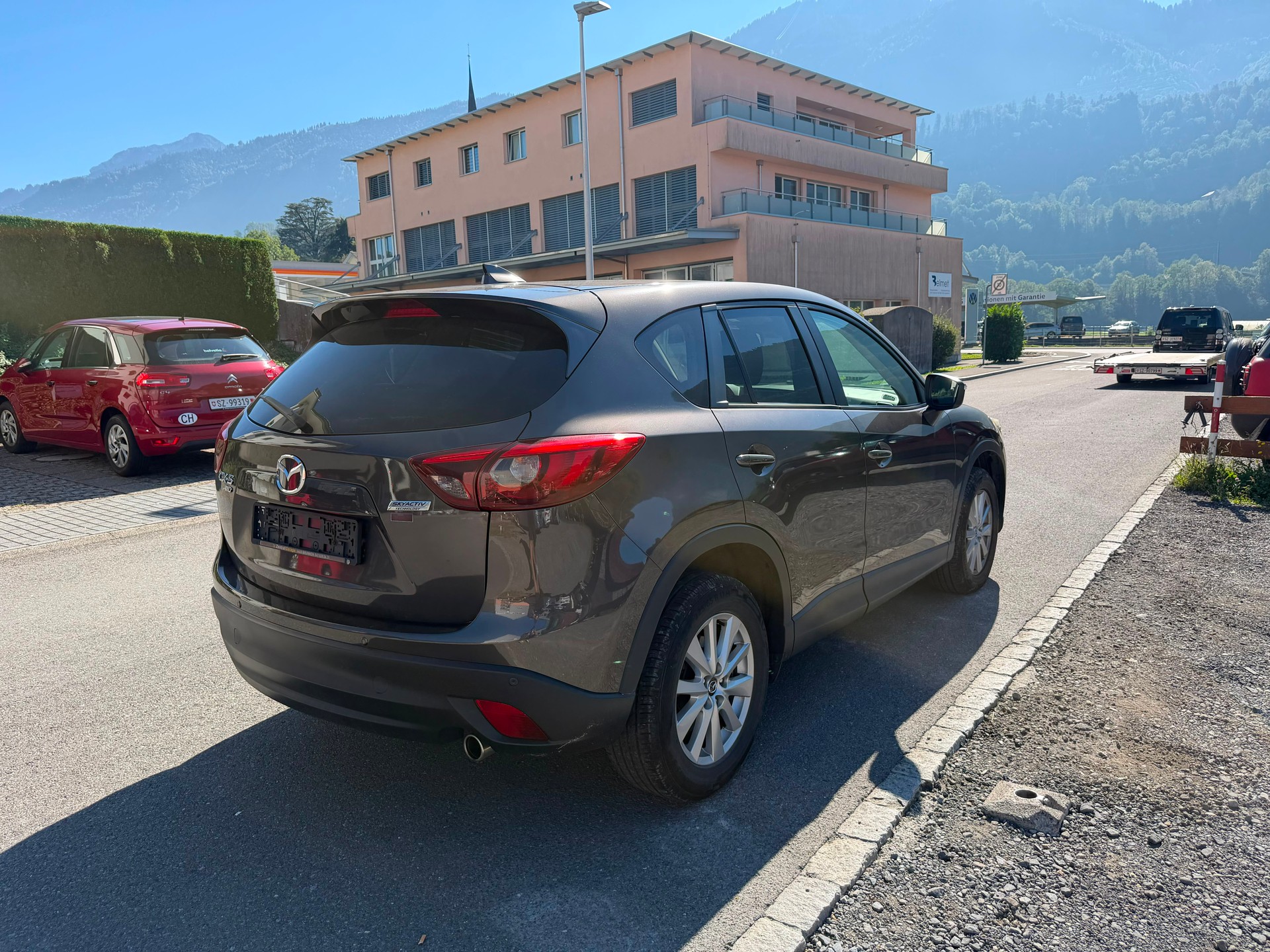 MAZDA CX-5 2.2 D Ambition FWD Automatic-showroom-element-3