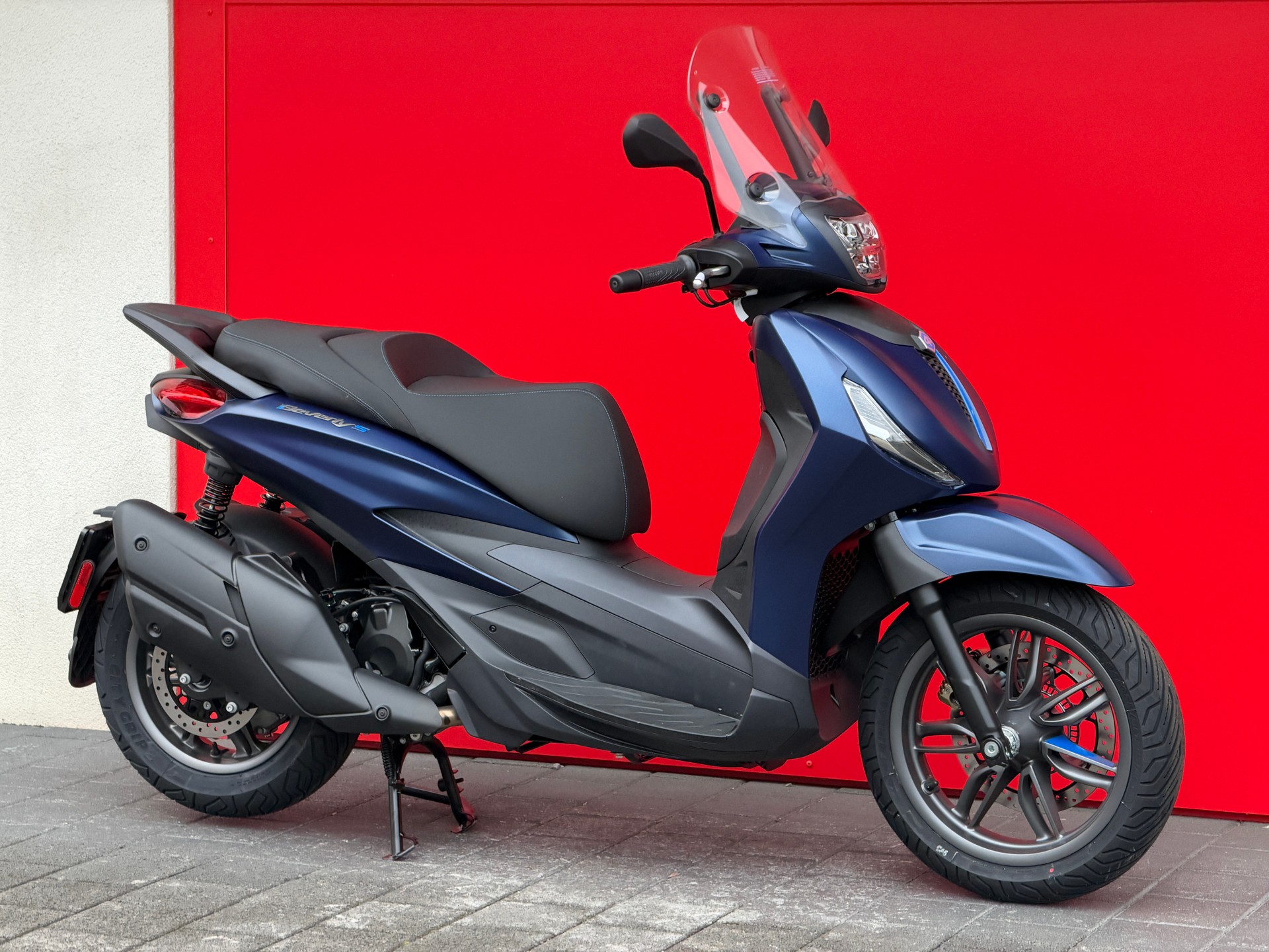 PIAGGIO Beverly 400 Sport E5+-image-12