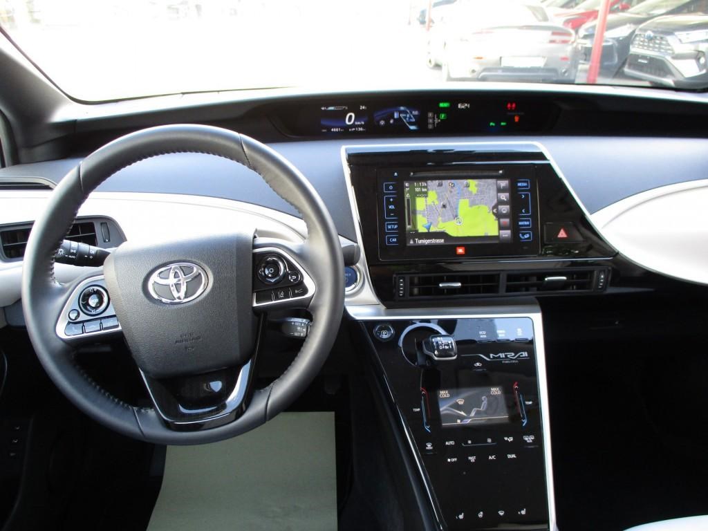 TOYOTA Mirai Fuel Cell Premium-image-12