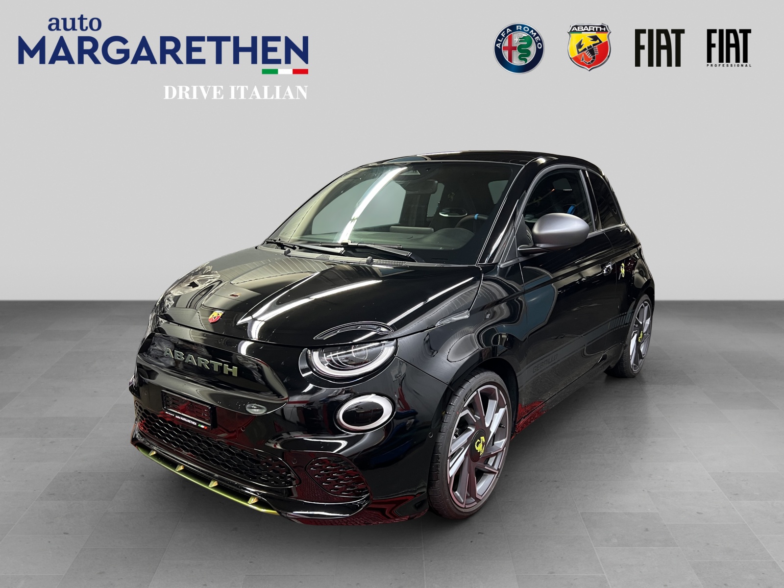 FIAT Abarth 500e Turismo-showroom-element-1
