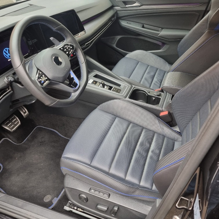 VW Golf 2.0 TSI R DSG 4Motion-image-7