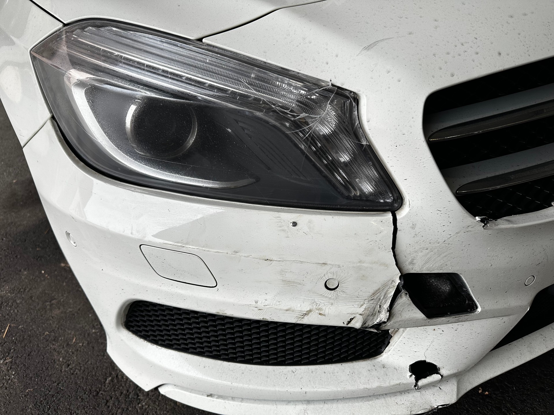 MERCEDES-BENZ A 200 AMG Line 7G-DCT-image-6