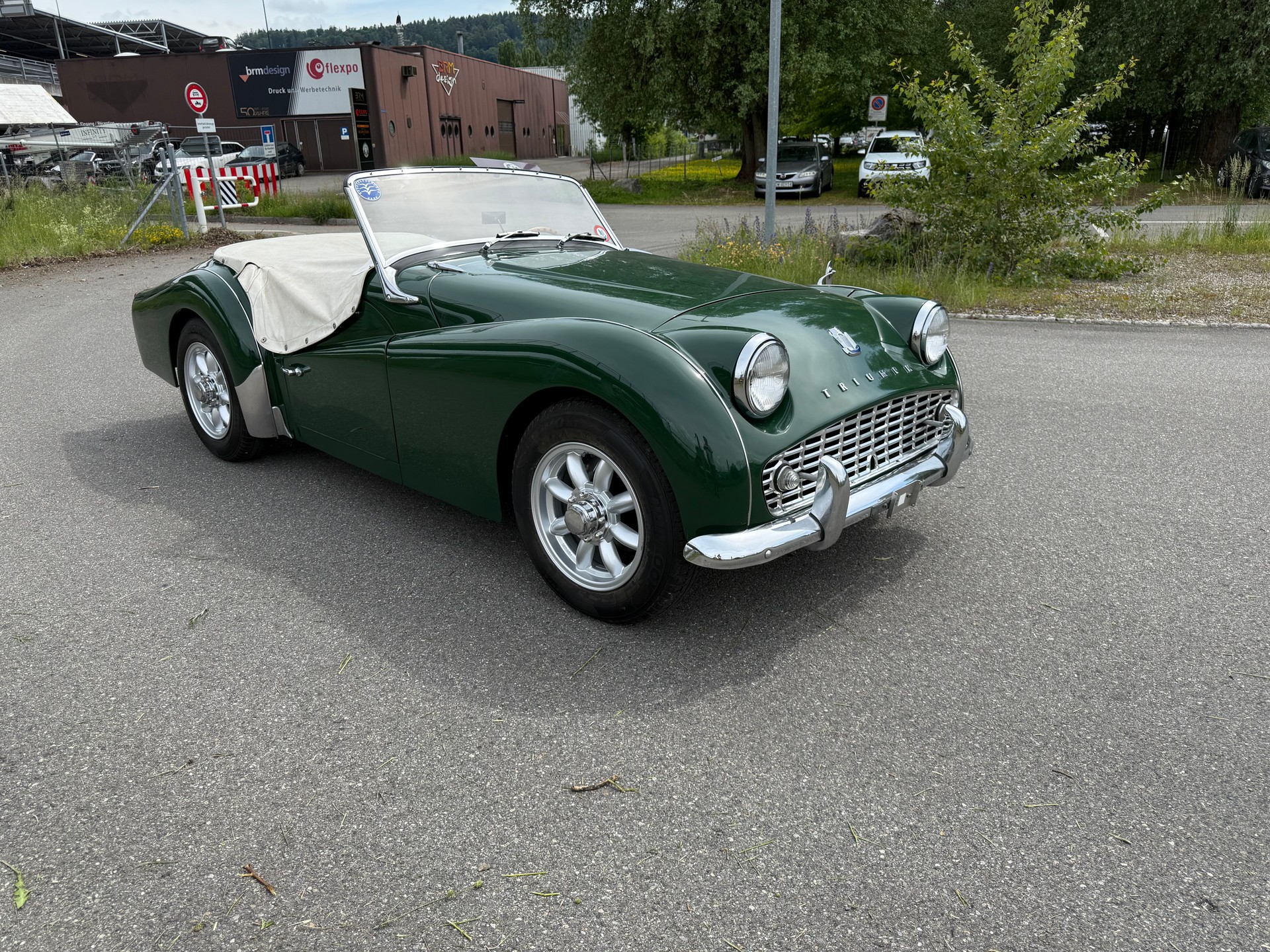 TRIUMPH TR3A-image-2