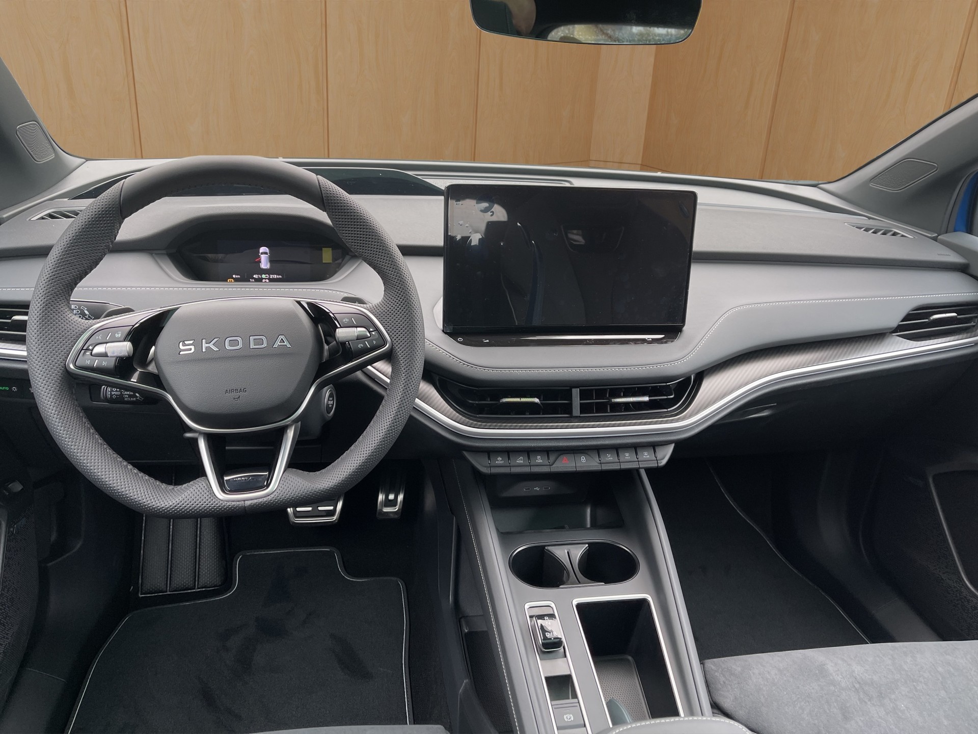 SKODA Enyaq 85x Sportline 4x4-image-7