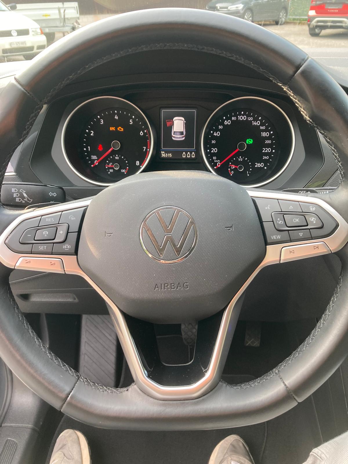 VW Tiguan 2.0TSI Life 4Motion DSG-image-8