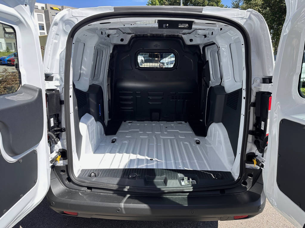 FORD Transit Courier Van 1.0 EcoBoost Trend-image-4