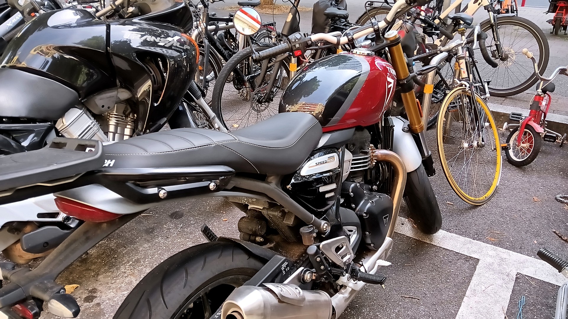 TRIUMPH Speed 400-image-1