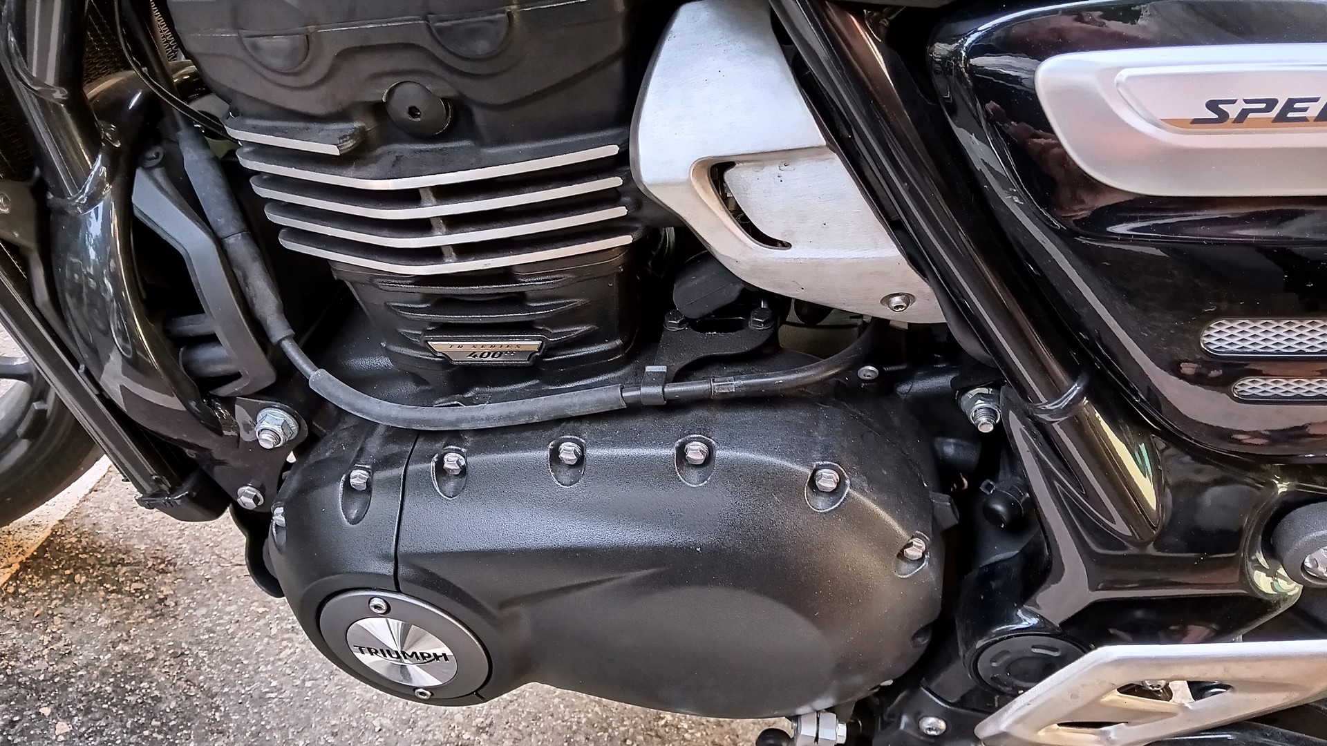 TRIUMPH Speed 400-image-4