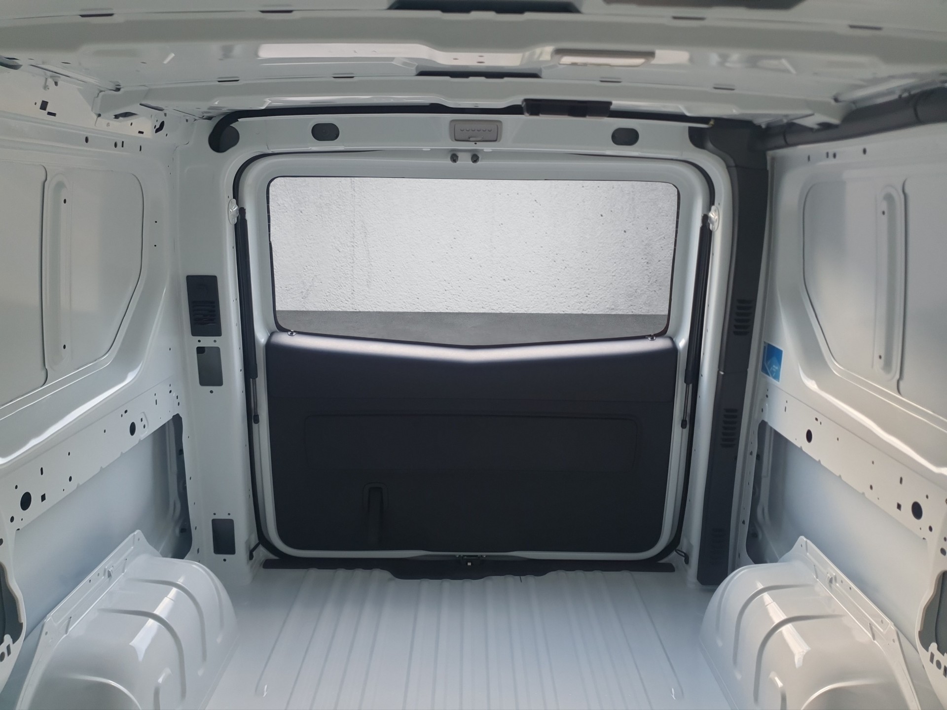 NISSAN Primastar 150 L1H1 N-Connecta DCT HK - LEASING AB CHF 449.- mtl-image-16