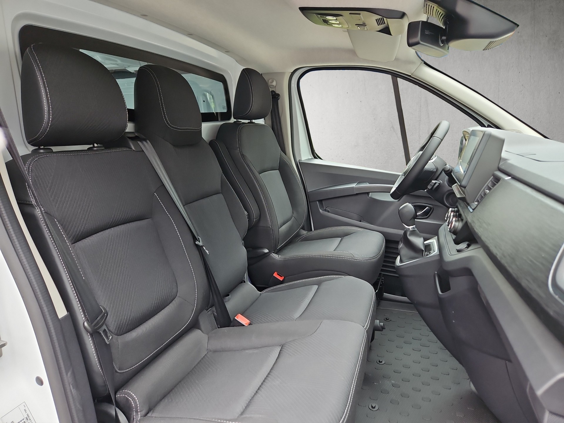 NISSAN Primastar 150 L1H1 N-Connecta DCT HK - LEASING AB CHF 449.- mtl-image-15