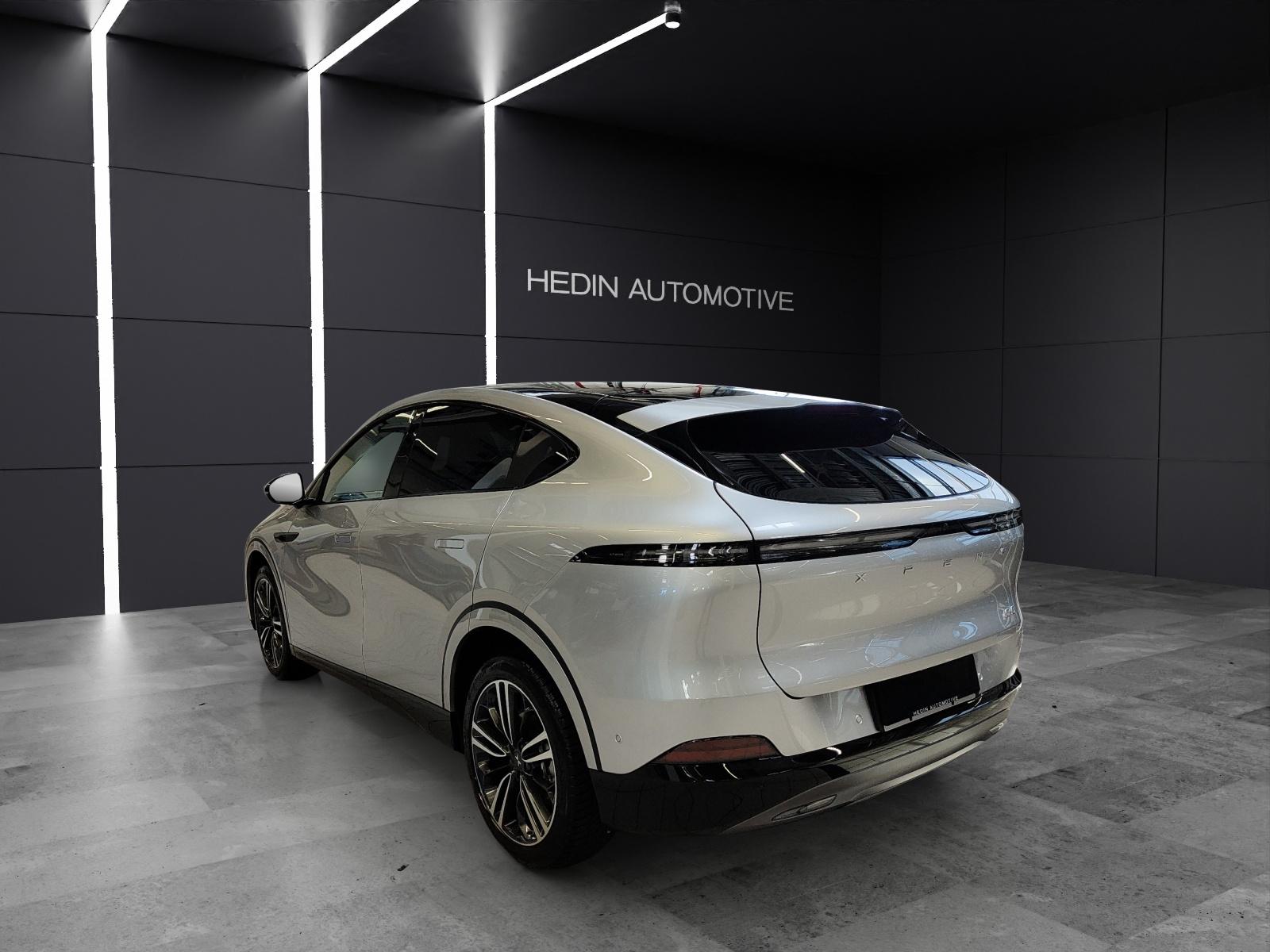 XPENG G6 Long Range 8 Jahre 160’000km auf Batterie 7 jahre 160’000km auf Fahrzeug-showroom-element-2